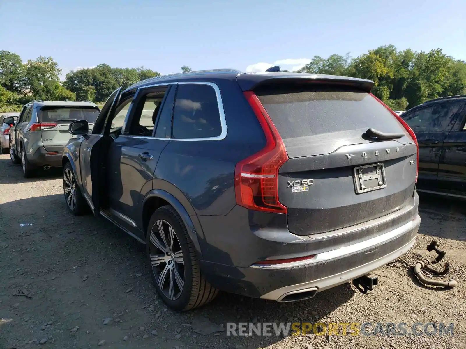 3 Photograph of a damaged car YV4A22PL7M1670958 VOLVO XC90 2021