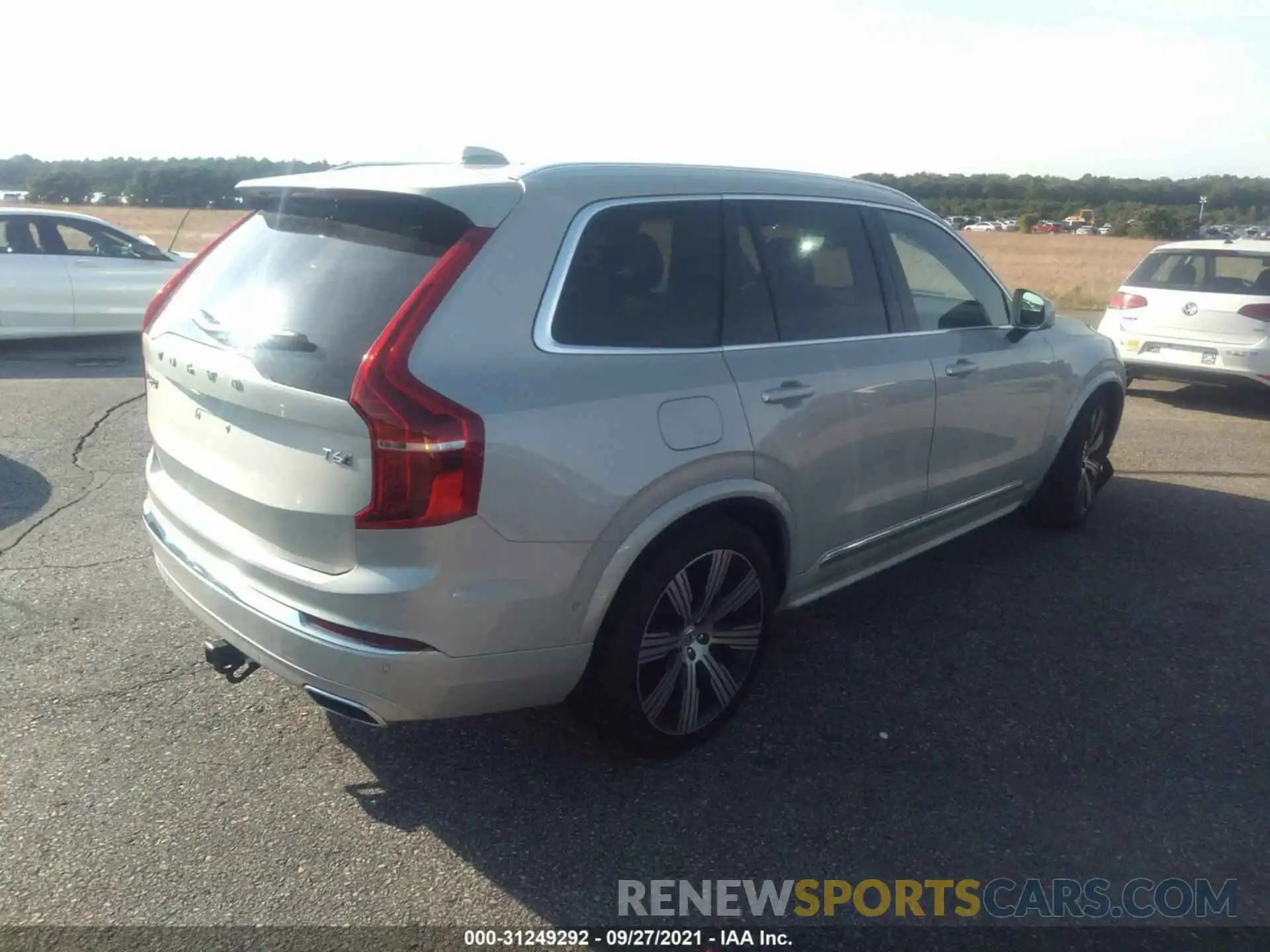 4 Photograph of a damaged car YV4A22PL7M1694144 VOLVO XC90 2021