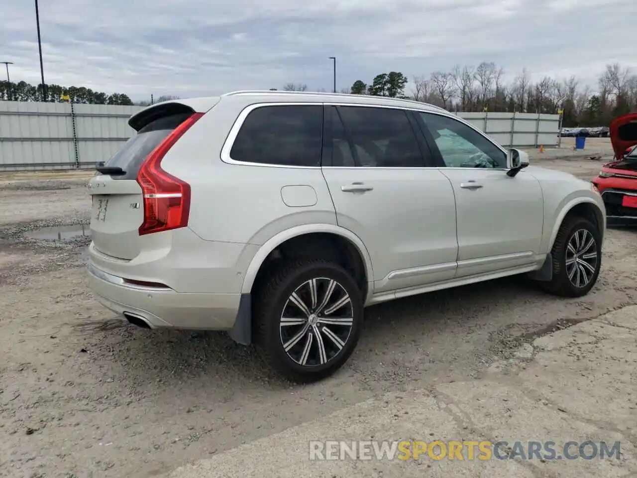 3 Photograph of a damaged car YV4A22PL7M1694953 VOLVO XC90 2021