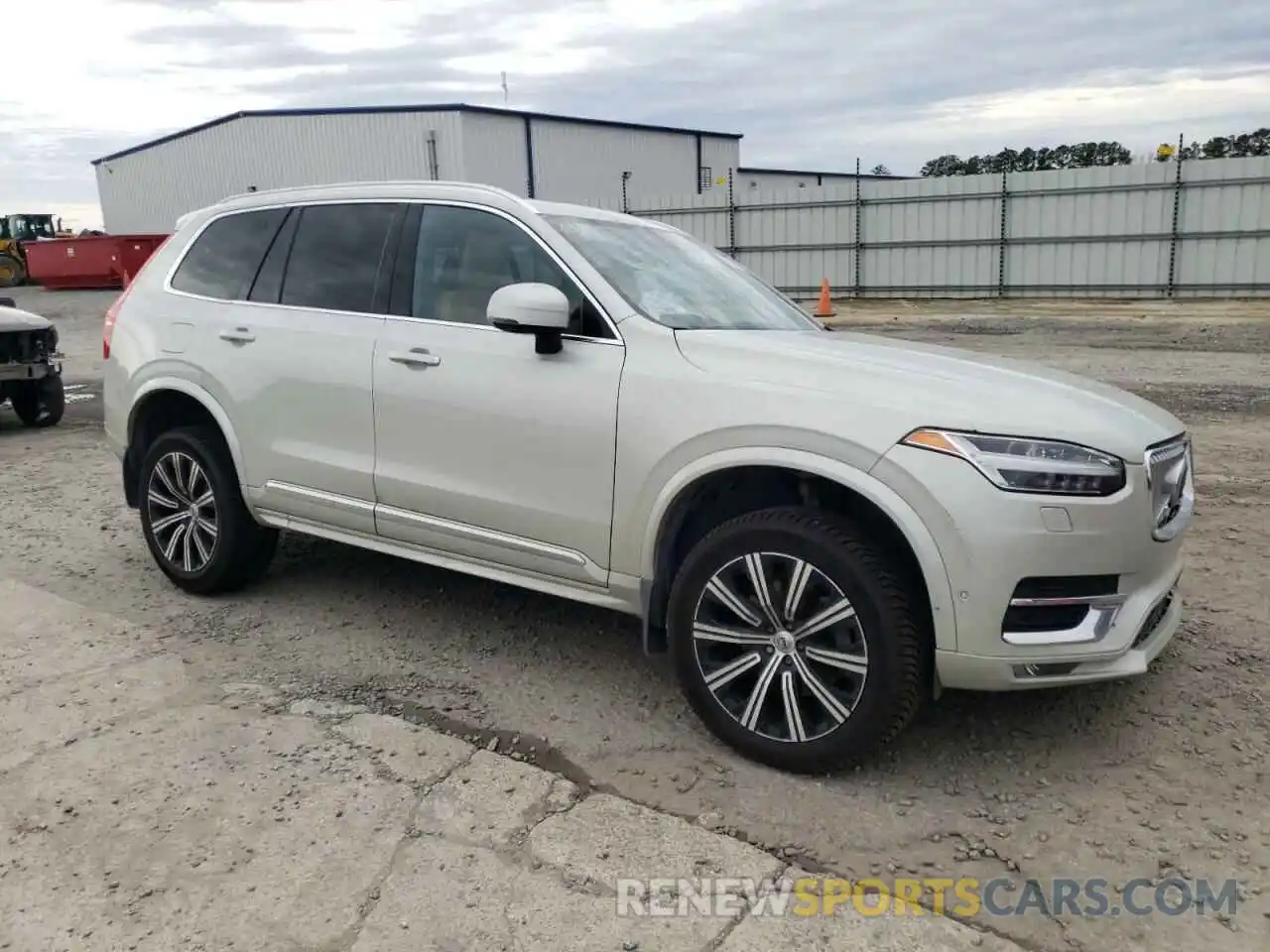 4 Photograph of a damaged car YV4A22PL7M1694953 VOLVO XC90 2021