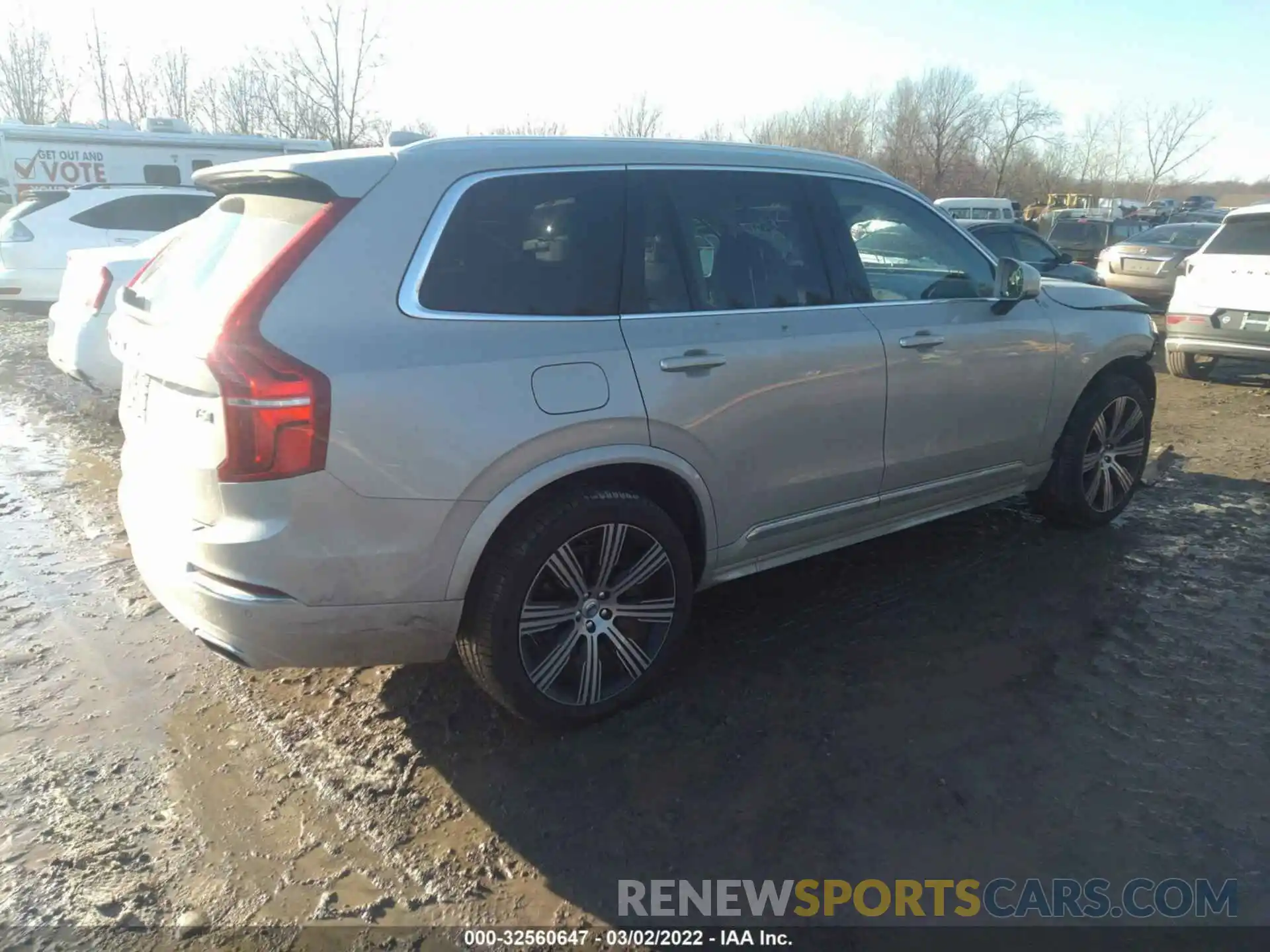 4 Фотография поврежденного автомобиля YV4A22PLXM1767961 VOLVO XC90 2021