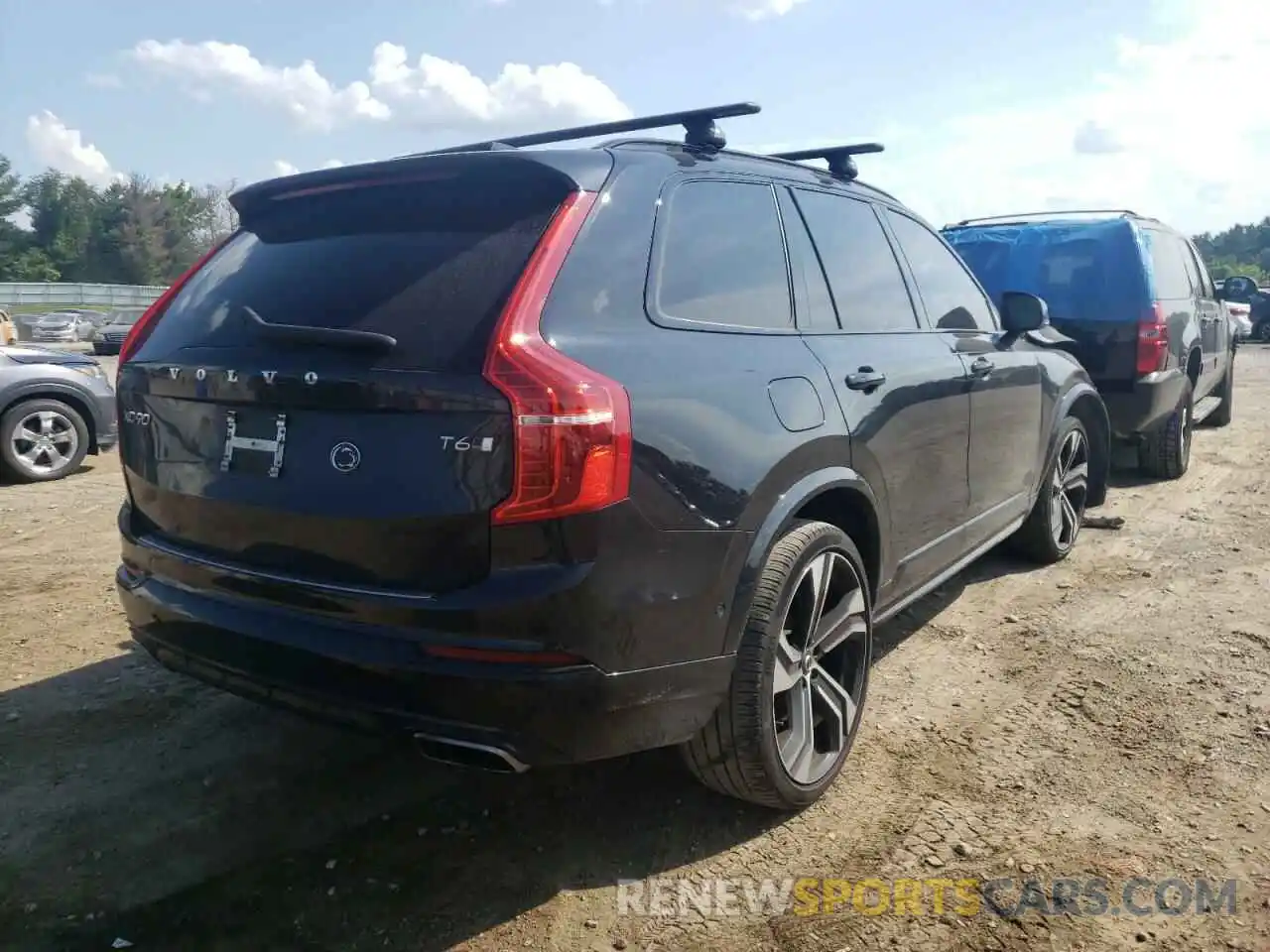 4 Фотография поврежденного автомобиля YV4A22PM0M1680692 VOLVO XC90 2021