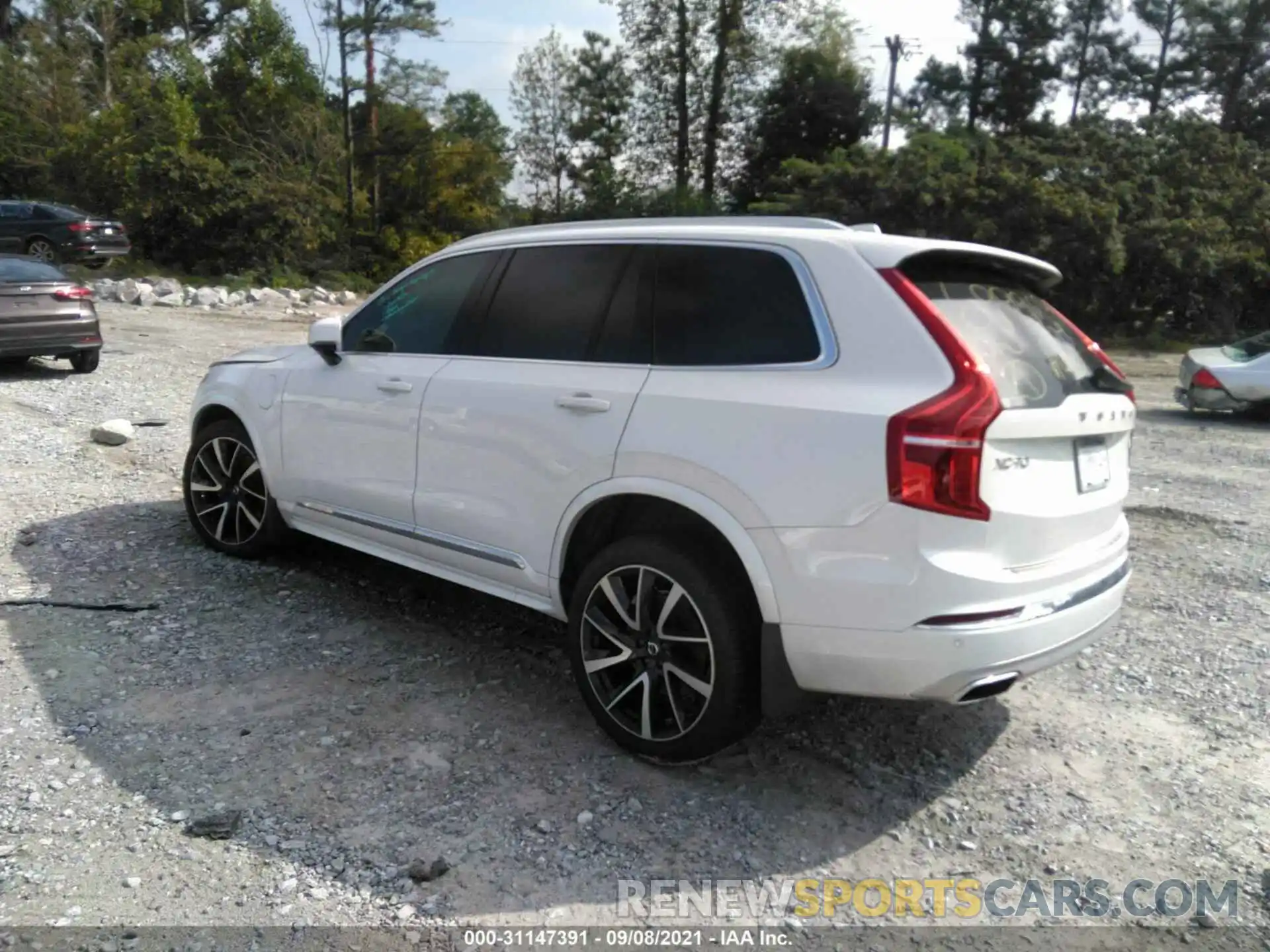 3 Photograph of a damaged car YV4BR00K3M1699959 VOLVO XC90 2021