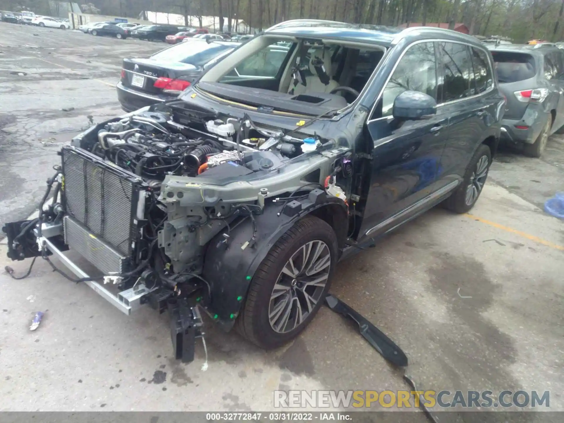 2 Photograph of a damaged car YV4BR00K4M1728854 VOLVO XC90 2021