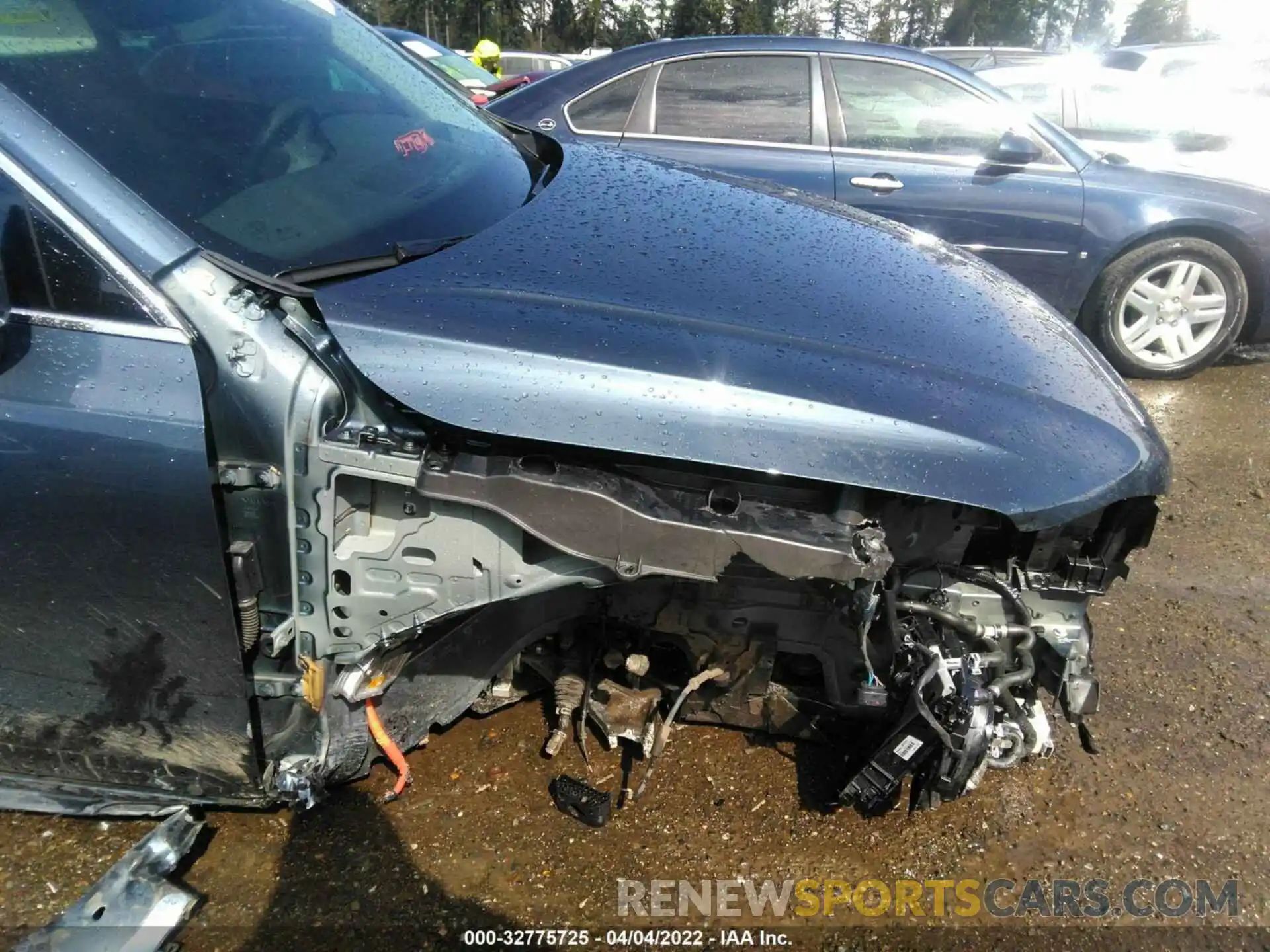 6 Photograph of a damaged car YV4BR00K7M1760830 VOLVO XC90 2021