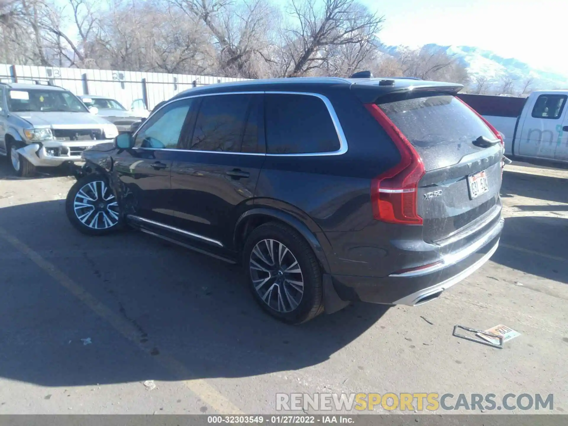 3 Photograph of a damaged car YV4BR00K9M1747383 VOLVO XC90 2021