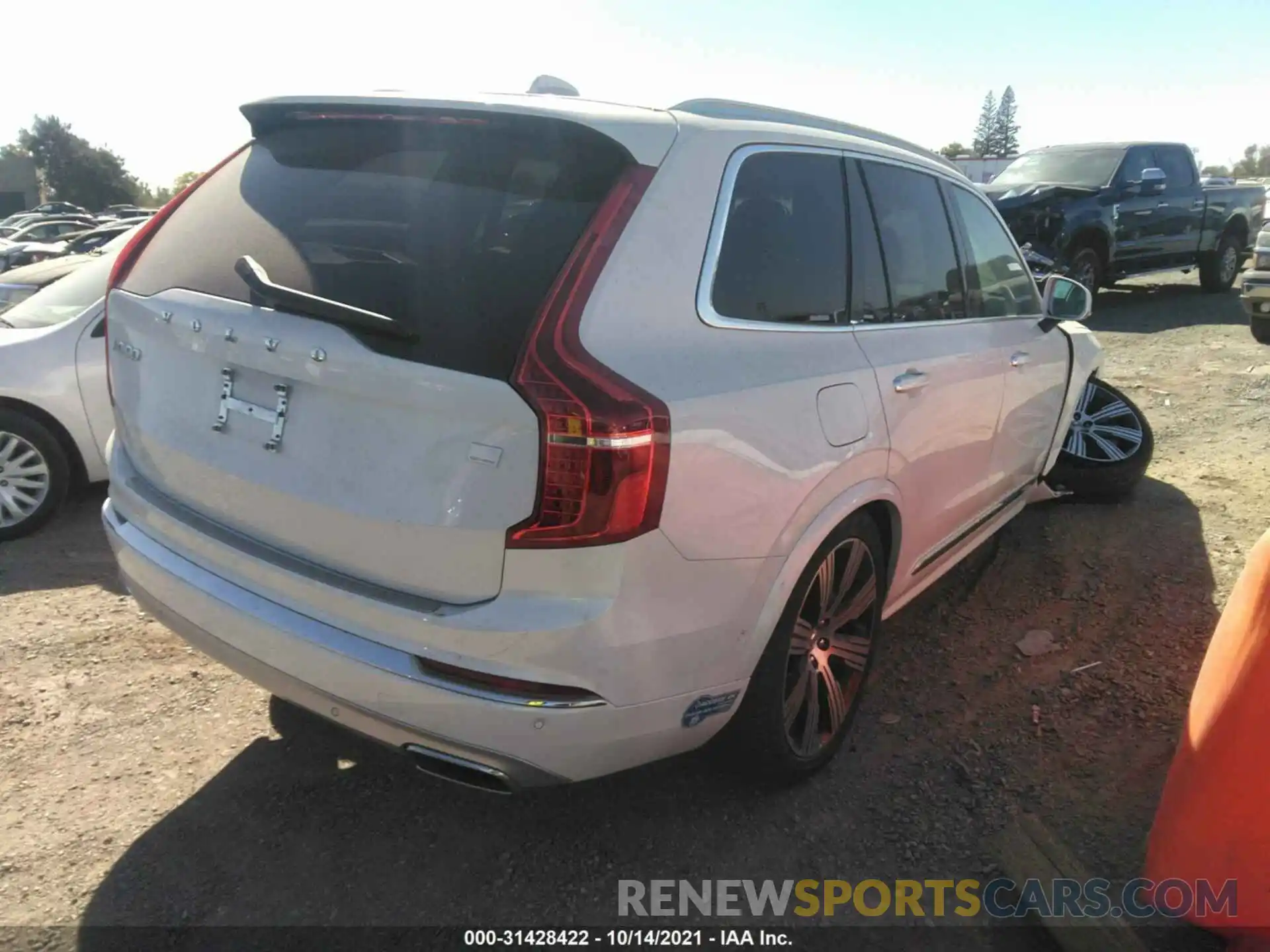 4 Photograph of a damaged car YV4BR0CL4M1714862 VOLVO XC90 2021