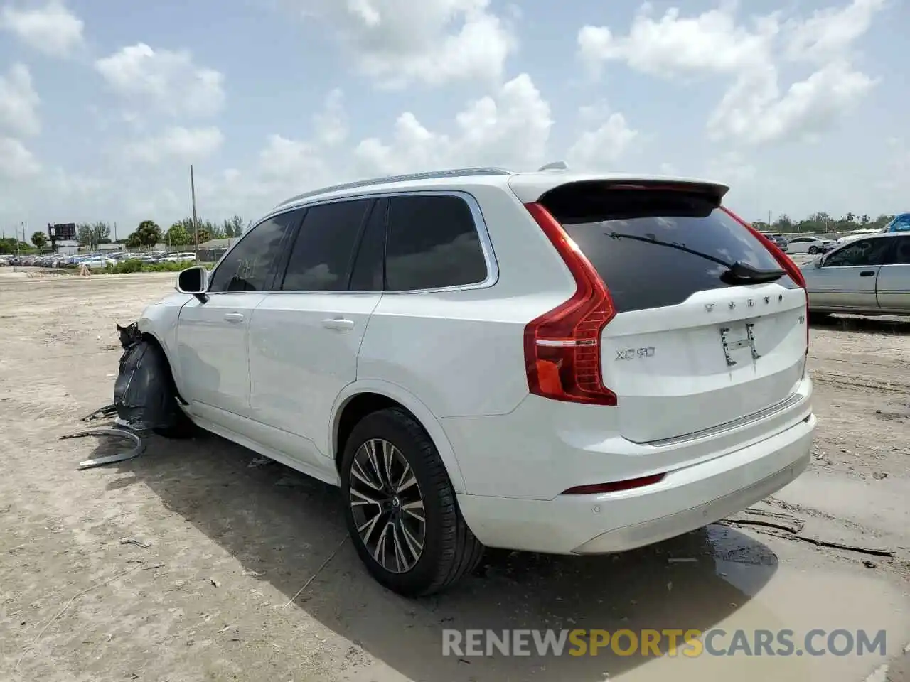 3 Photograph of a damaged car YV4102CK3N1802893 VOLVO XC90 2022