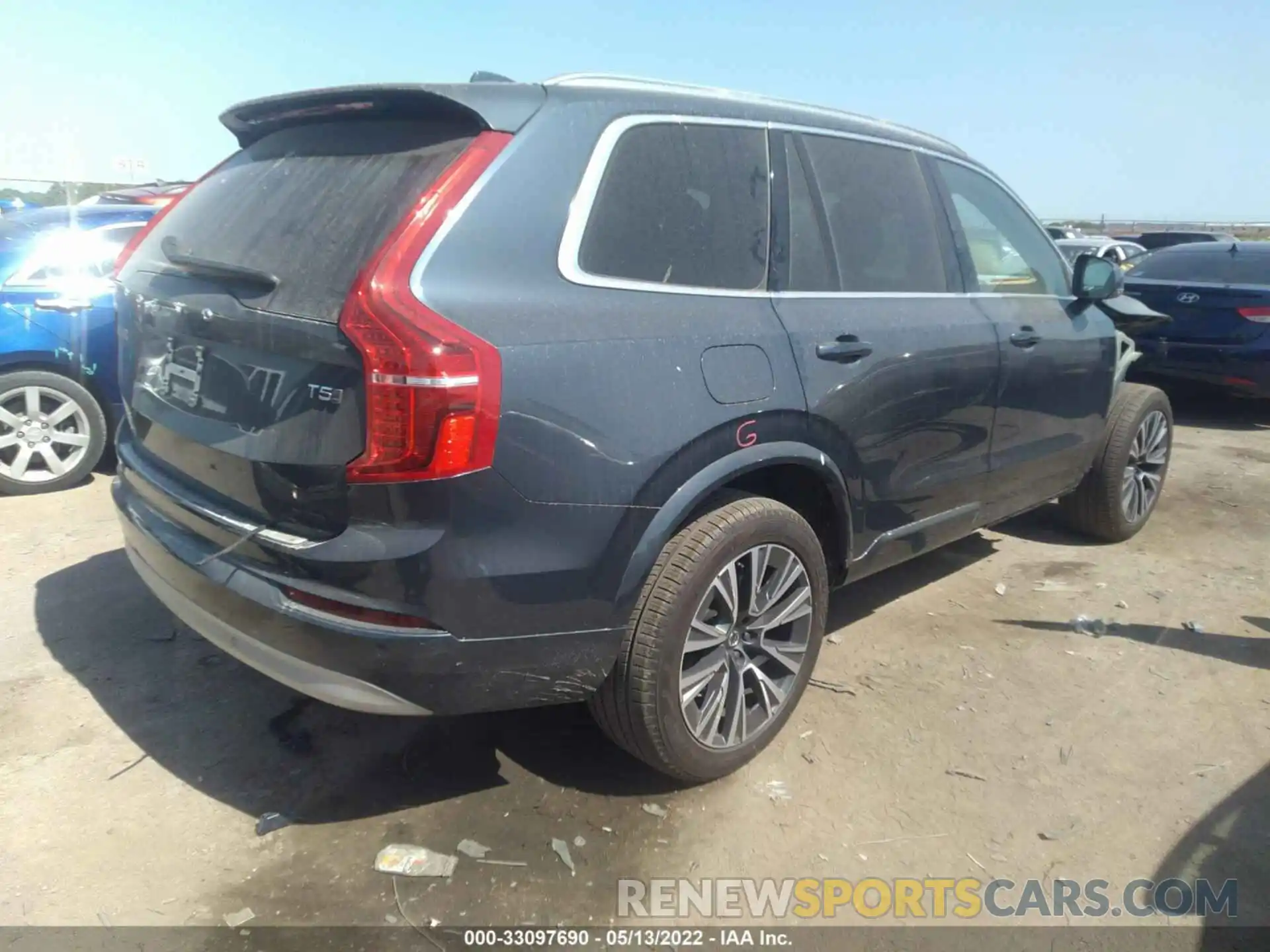 4 Photograph of a damaged car YV4102PKXN1797721 VOLVO XC90 2022