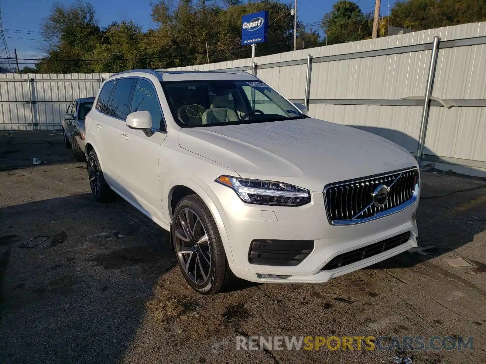 1 Photograph of a damaged car YV4A221K9N1784722 VOLVO XC90 2022