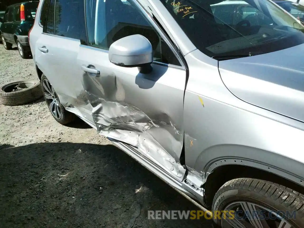 9 Photograph of a damaged car YV4A221L1N1807404 VOLVO XC90 2022