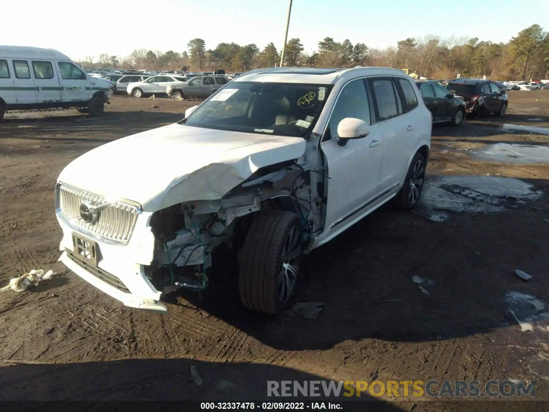 6 Photograph of a damaged car YV4A221L3N1789603 VOLVO XC90 2022