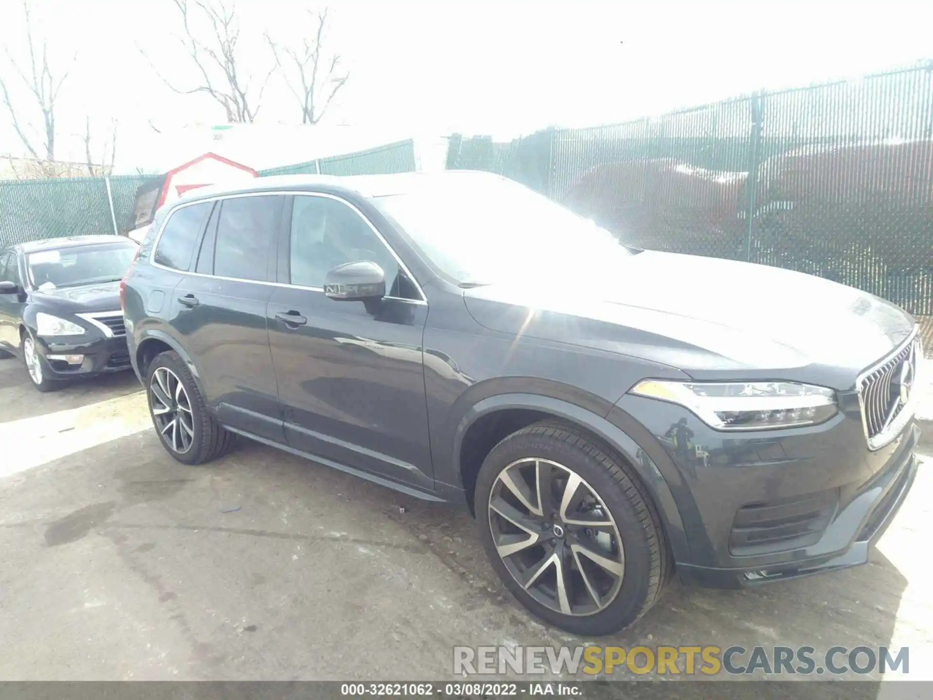 1 Photograph of a damaged car YV4A22PK6N1811110 VOLVO XC90 2022