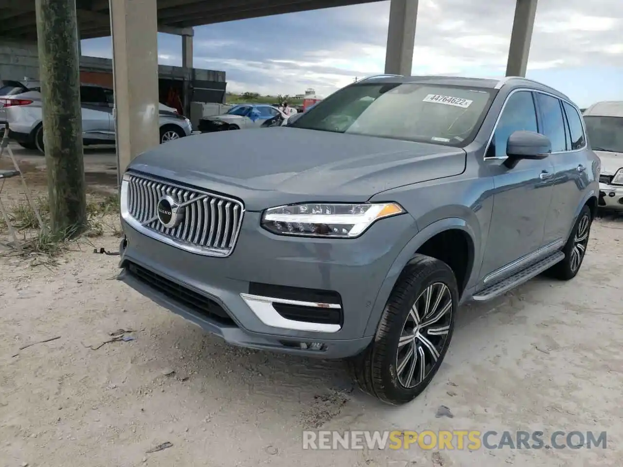 2 Photograph of a damaged car YV4A22PL2N1791804 VOLVO XC90 2022