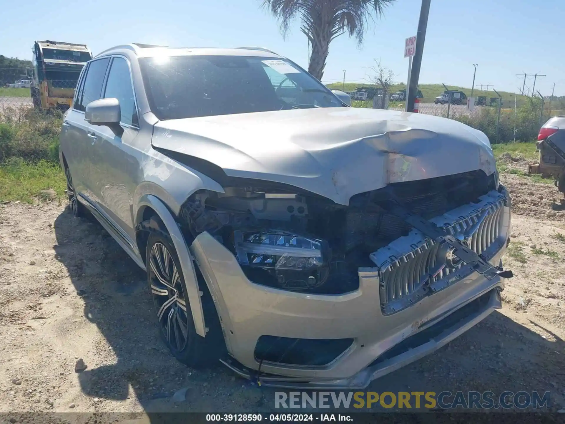 1 Photograph of a damaged car YV4A22PL7N1869218 VOLVO XC90 2022