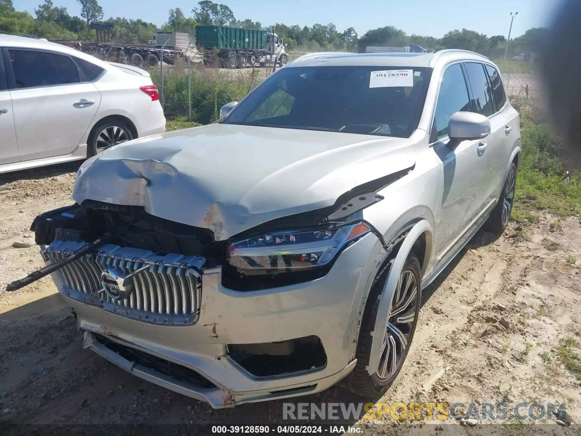 2 Photograph of a damaged car YV4A22PL7N1869218 VOLVO XC90 2022