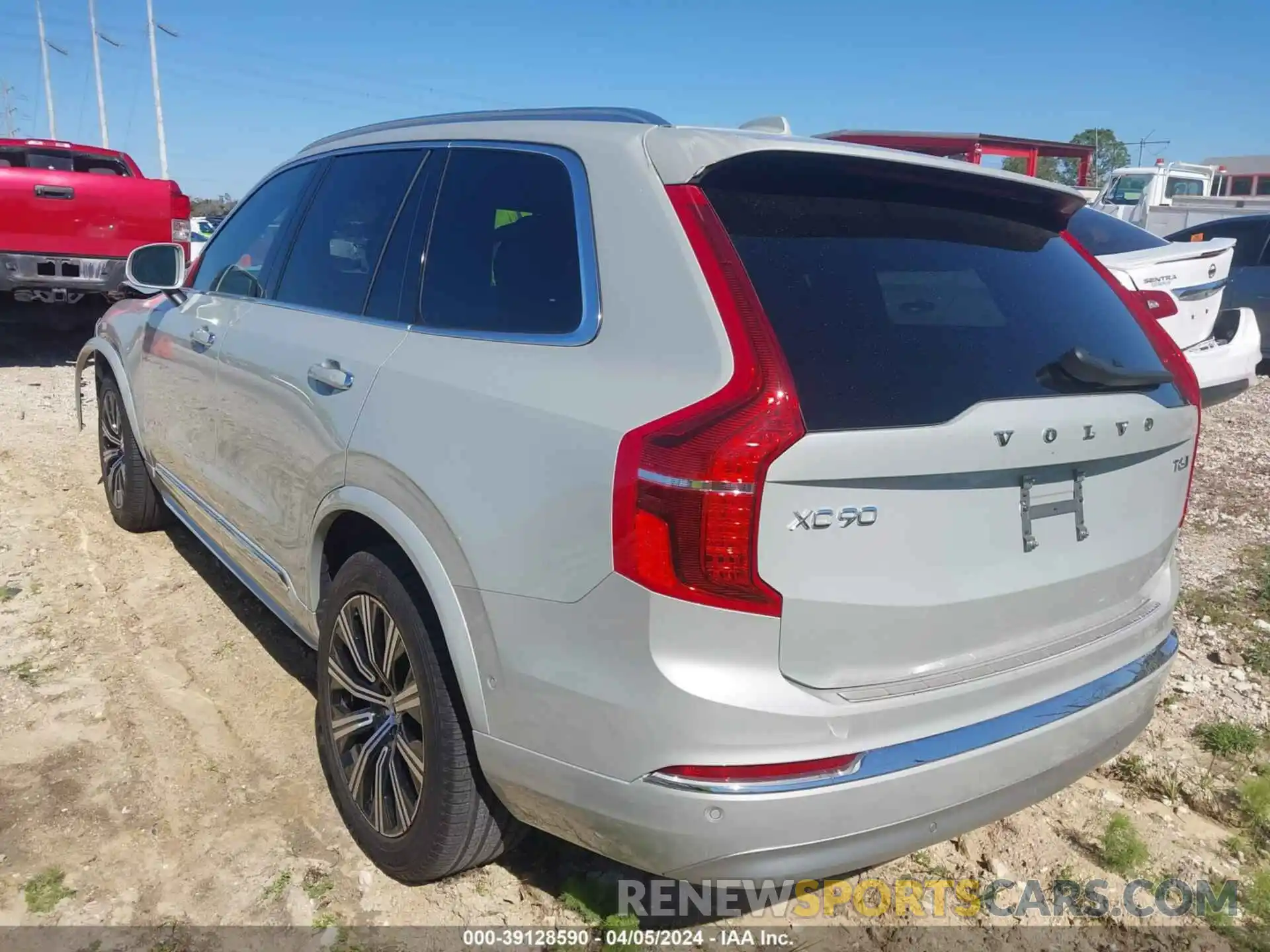 3 Photograph of a damaged car YV4A22PL7N1869218 VOLVO XC90 2022