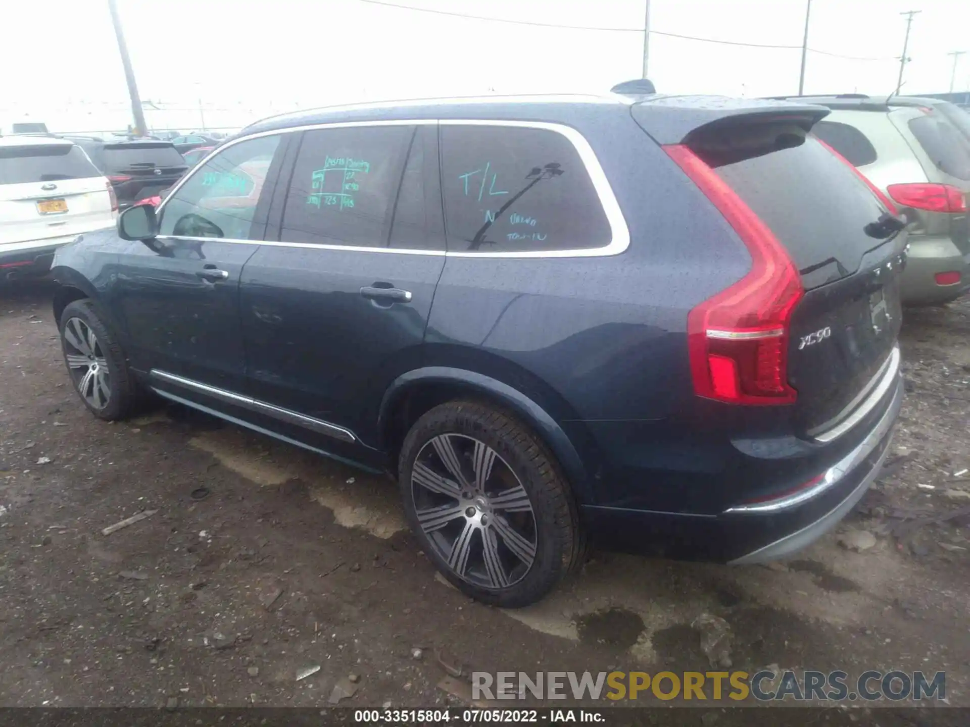 3 Photograph of a damaged car YV4A22PL8N1823168 VOLVO XC90 2022