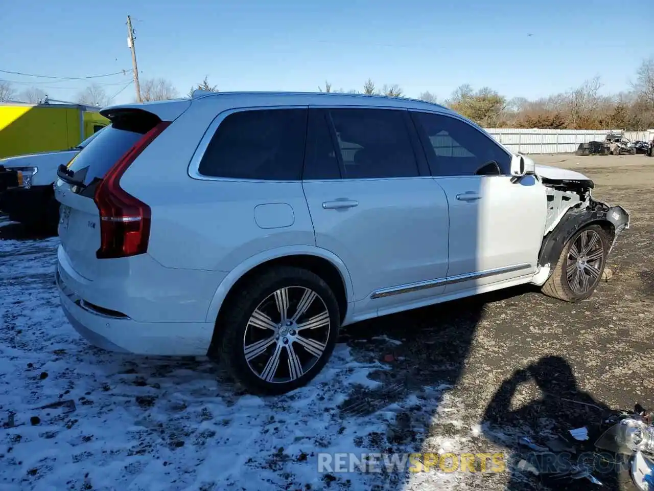 3 Photograph of a damaged car YV4A22PL8N1869972 VOLVO XC90 2022