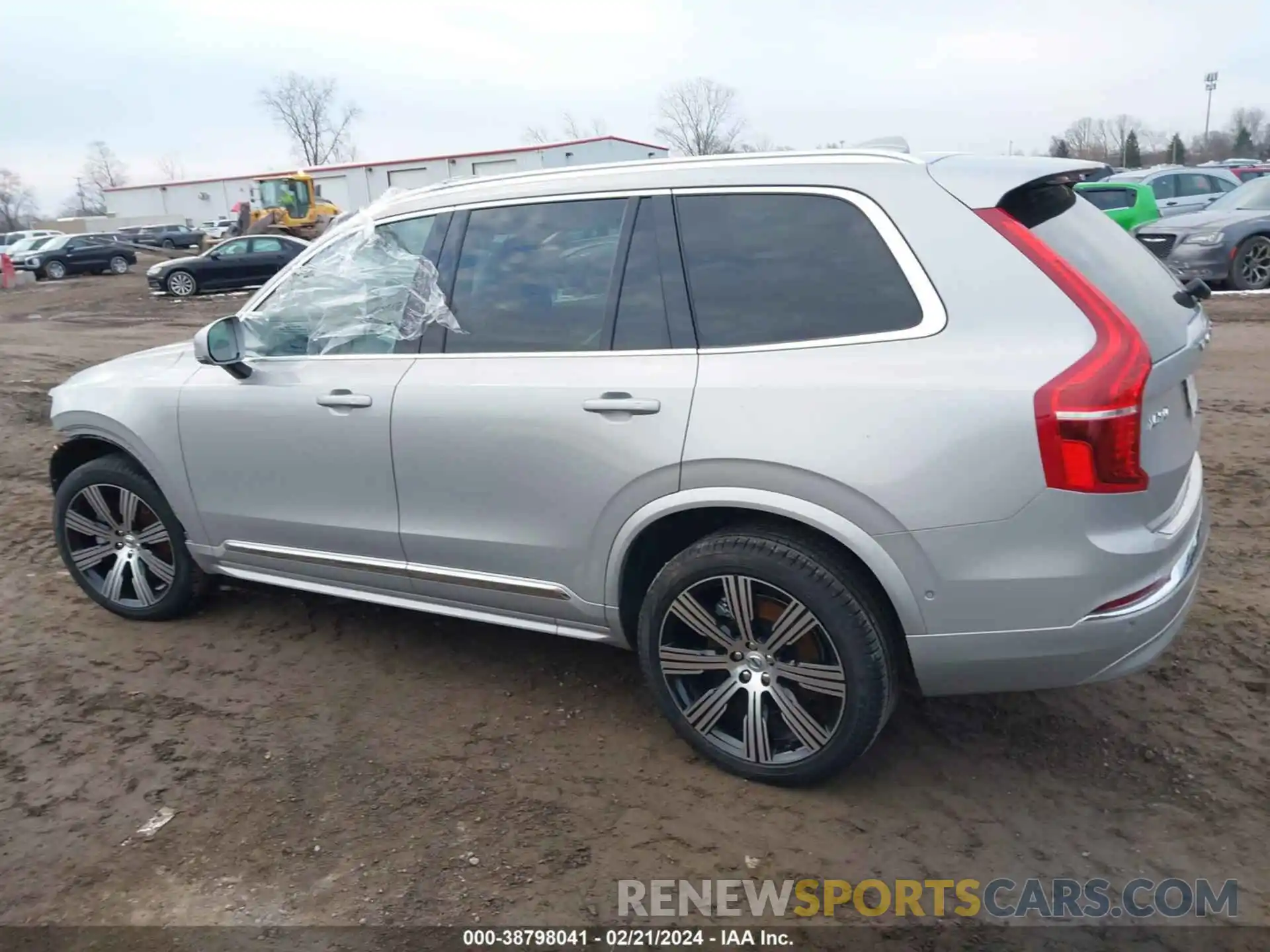 14 Photograph of a damaged car YV4062PA0P1937747 VOLVO XC90 2023