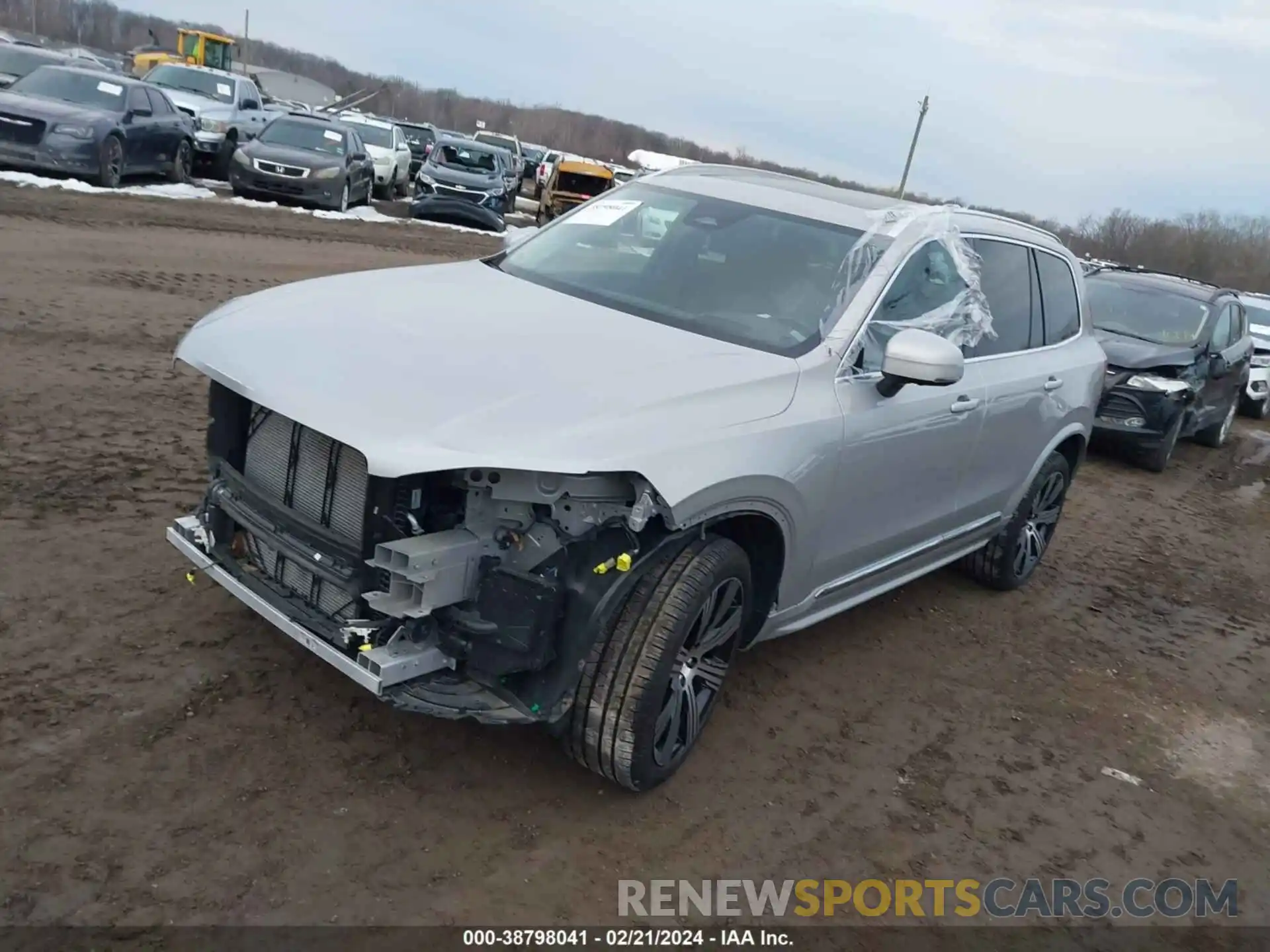 2 Photograph of a damaged car YV4062PA0P1937747 VOLVO XC90 2023