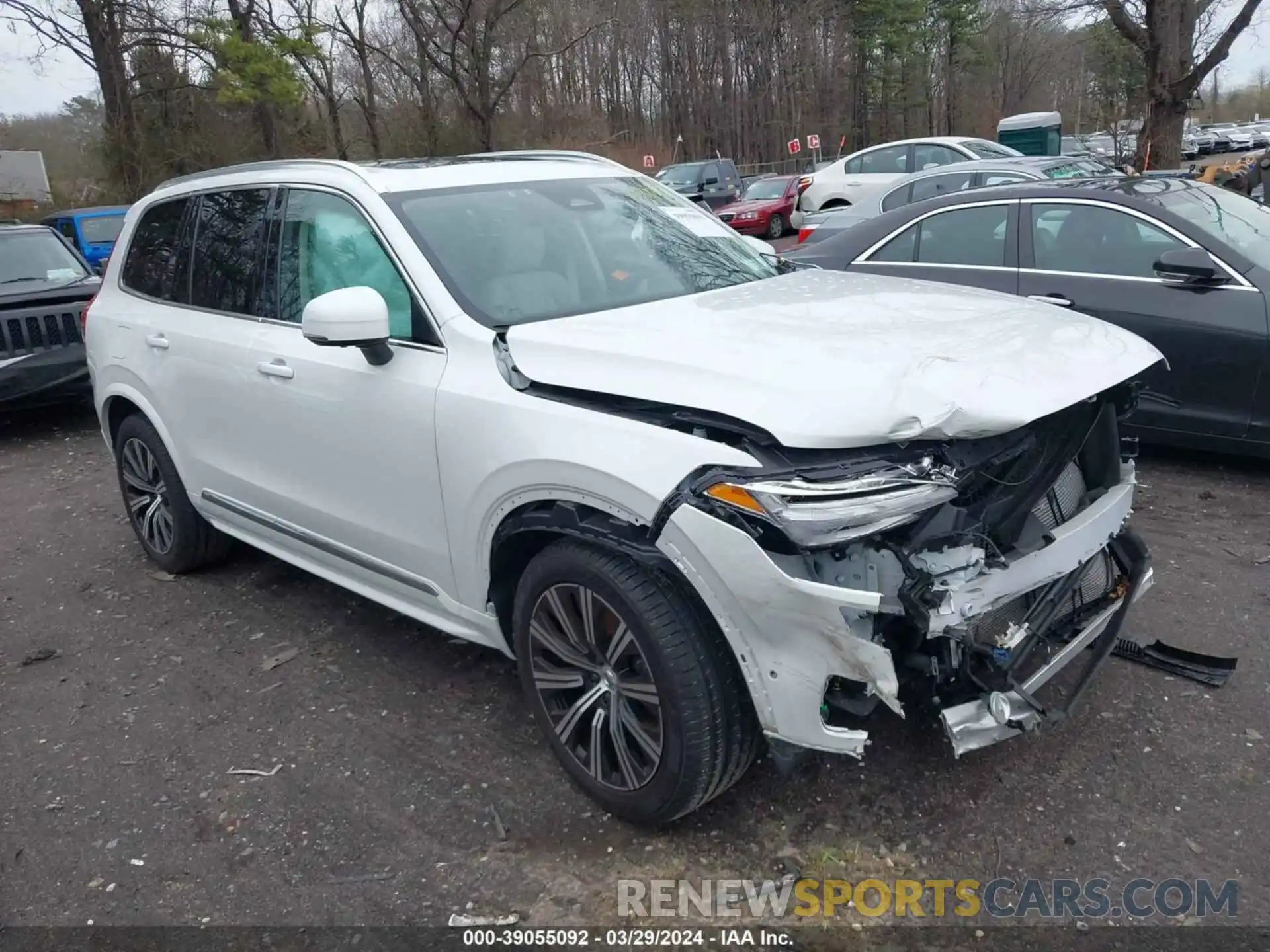 1 Photograph of a damaged car YV4062PN4P1930285 VOLVO XC90 2023