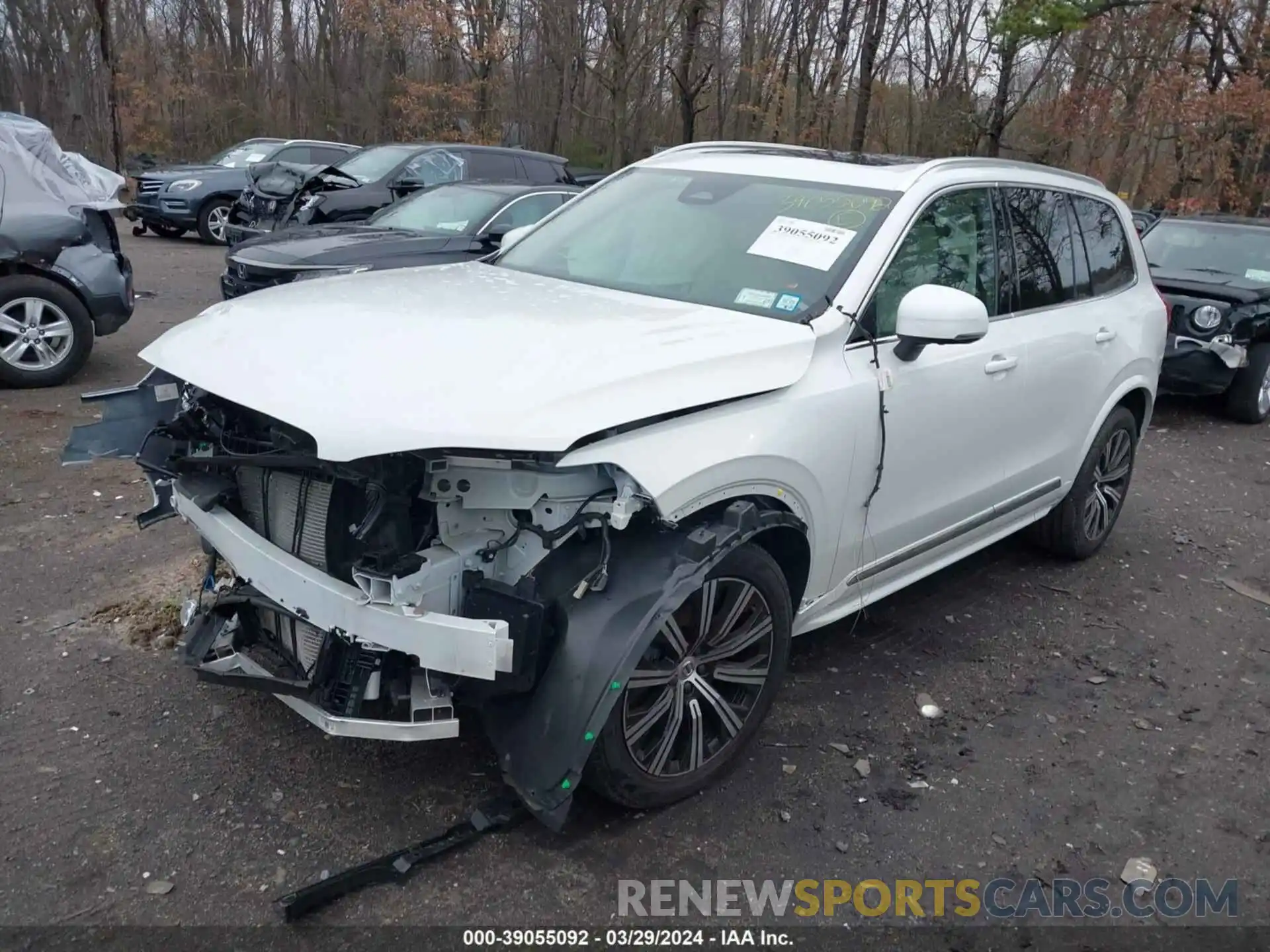 2 Photograph of a damaged car YV4062PN4P1930285 VOLVO XC90 2023