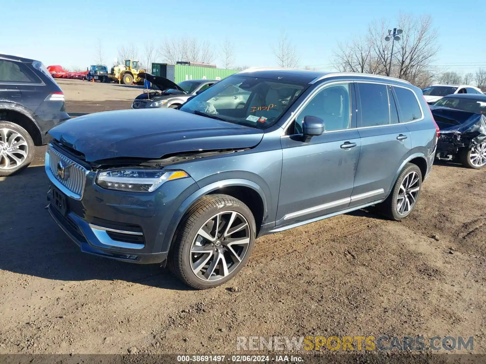 2 Photograph of a damaged car YV4062JE0R1154359 VOLVO XC90 2024