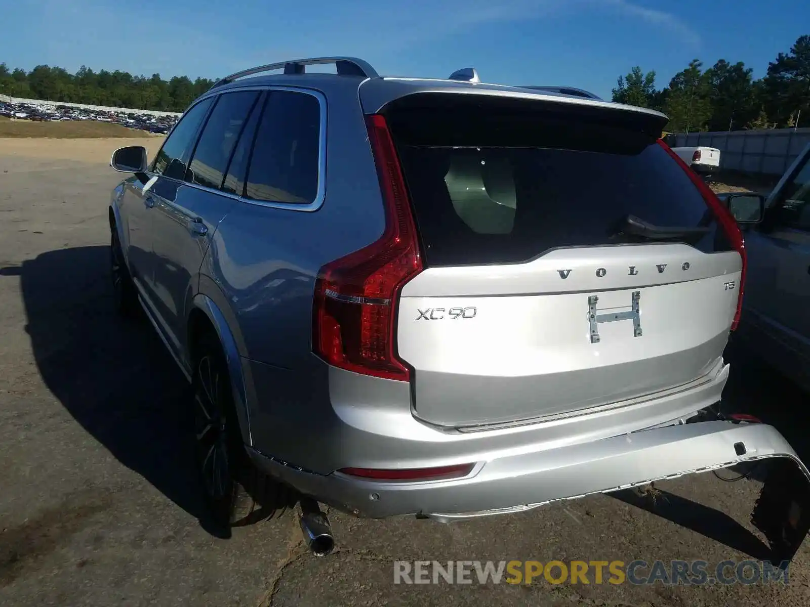 3 Photograph of a damaged car YV4102CK3K1505280 VOLVO XC90 T5 MO 2019