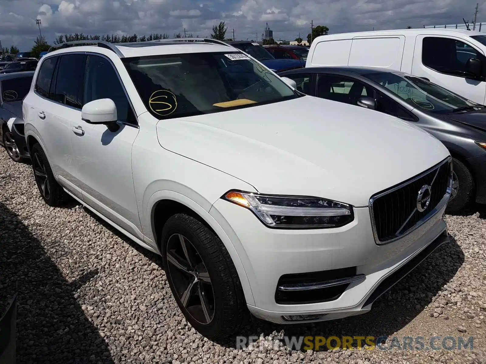 1 Photograph of a damaged car YV4102CK8K1431189 VOLVO XC90 T5 MO 2019