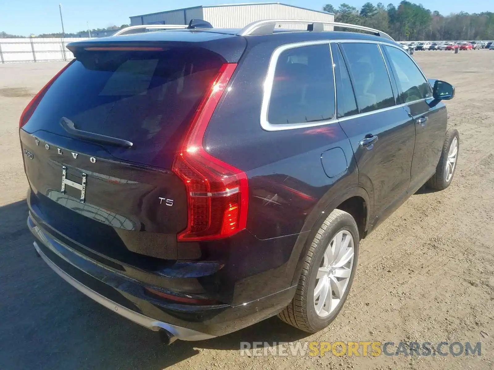 4 Photograph of a damaged car YV4102CKXK1466011 VOLVO XC90 T5 MO 2019