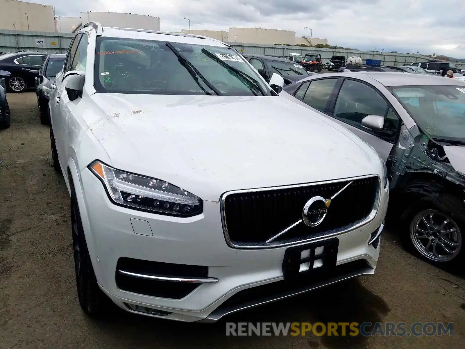 1 Фотография поврежденного автомобиля YV4102PK1K1489090 VOLVO XC90 T5 MO 2019