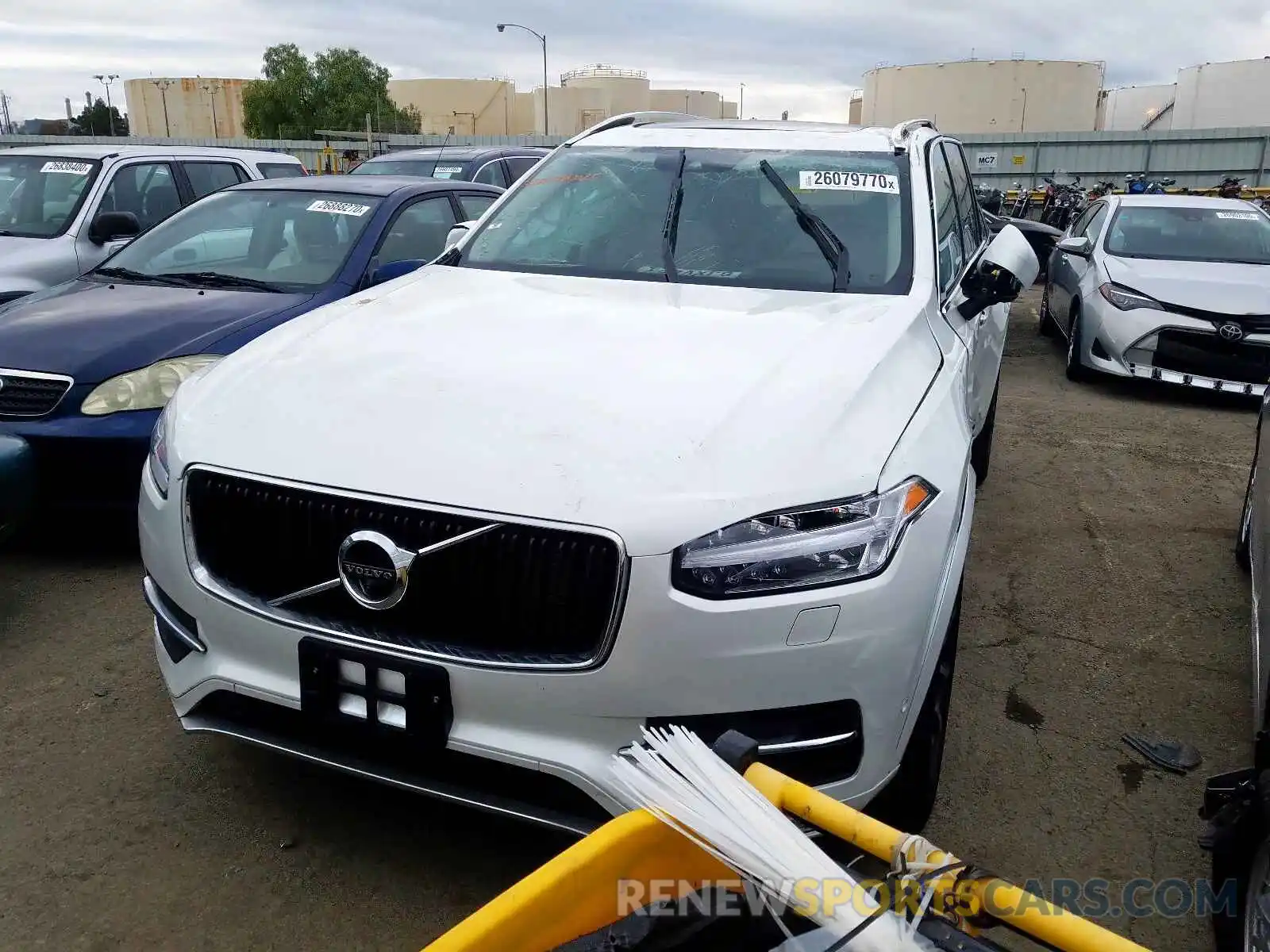 2 Фотография поврежденного автомобиля YV4102PK1K1489090 VOLVO XC90 T5 MO 2019