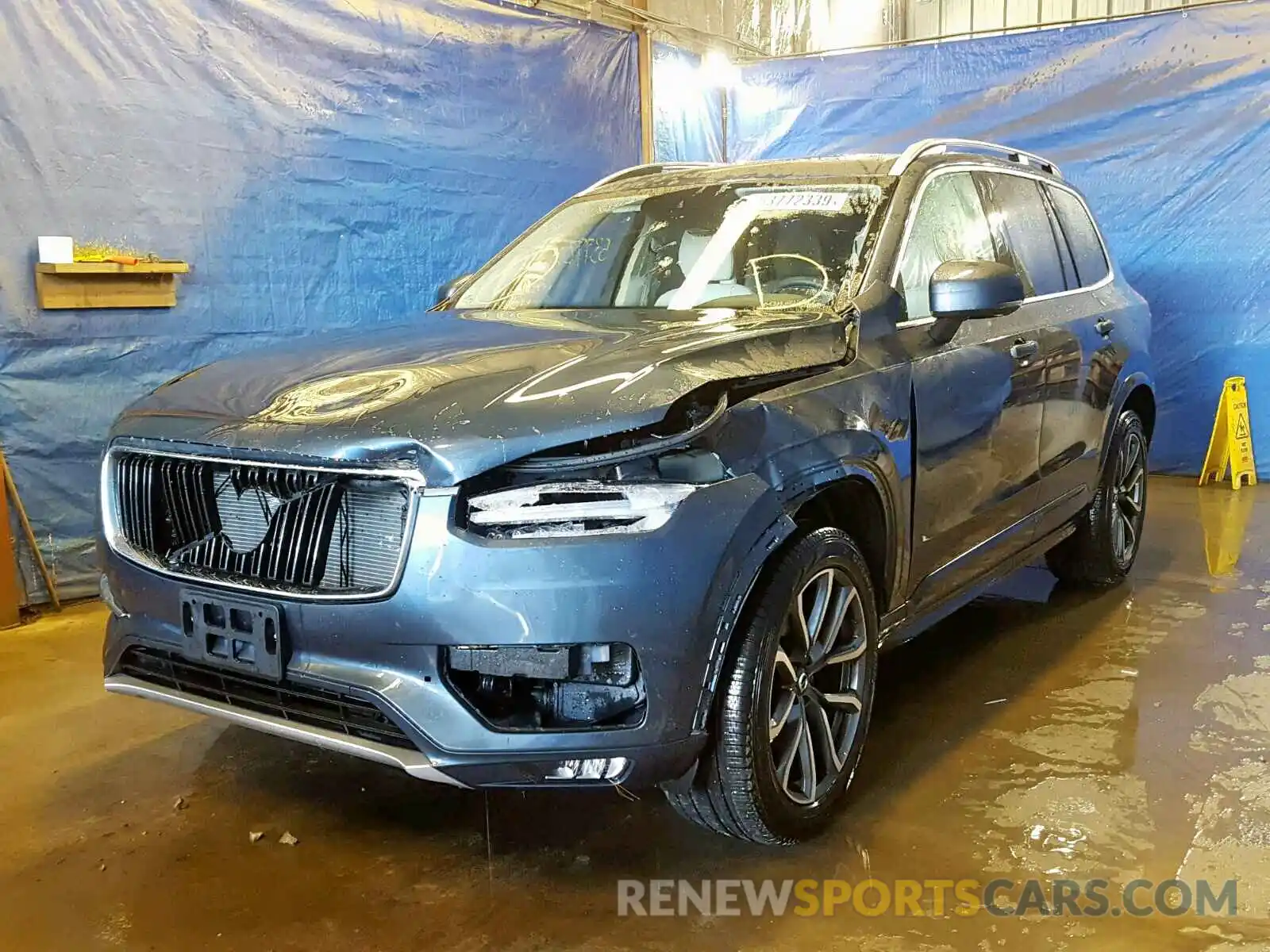 2 Фотография поврежденного автомобиля YV4102PK2K1498235 VOLVO XC90 T5 MO 2019