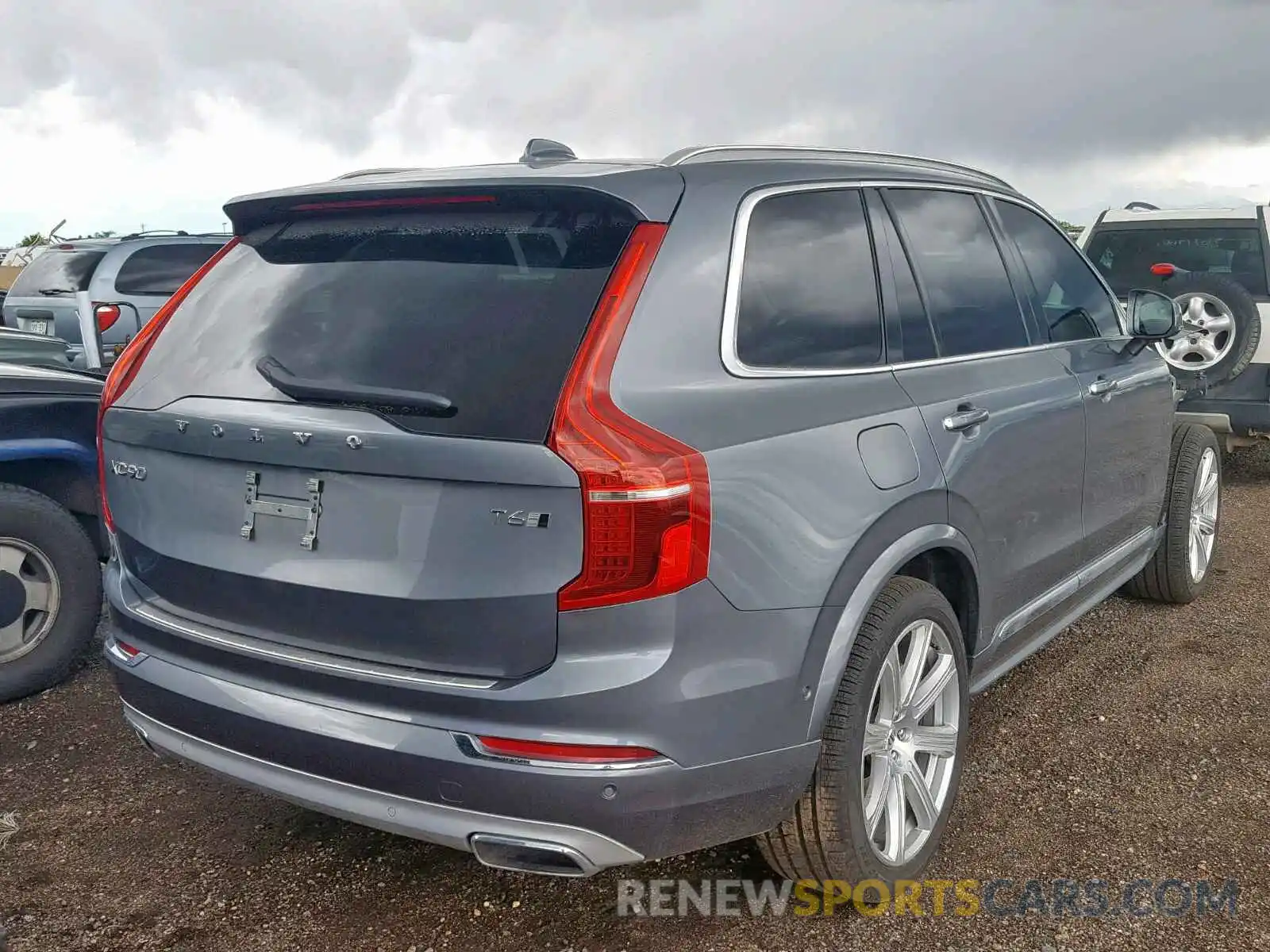 4 Фотография поврежденного автомобиля YV4A22PL4K1449038 VOLVO XC90 T6 2019