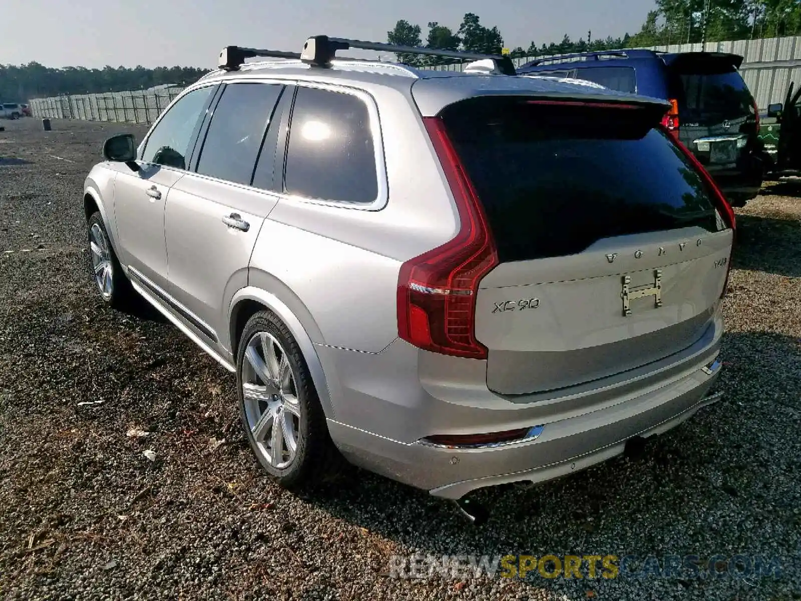 3 Photograph of a damaged car YV4A22PL5K1470500 VOLVO XC90 T6 2019