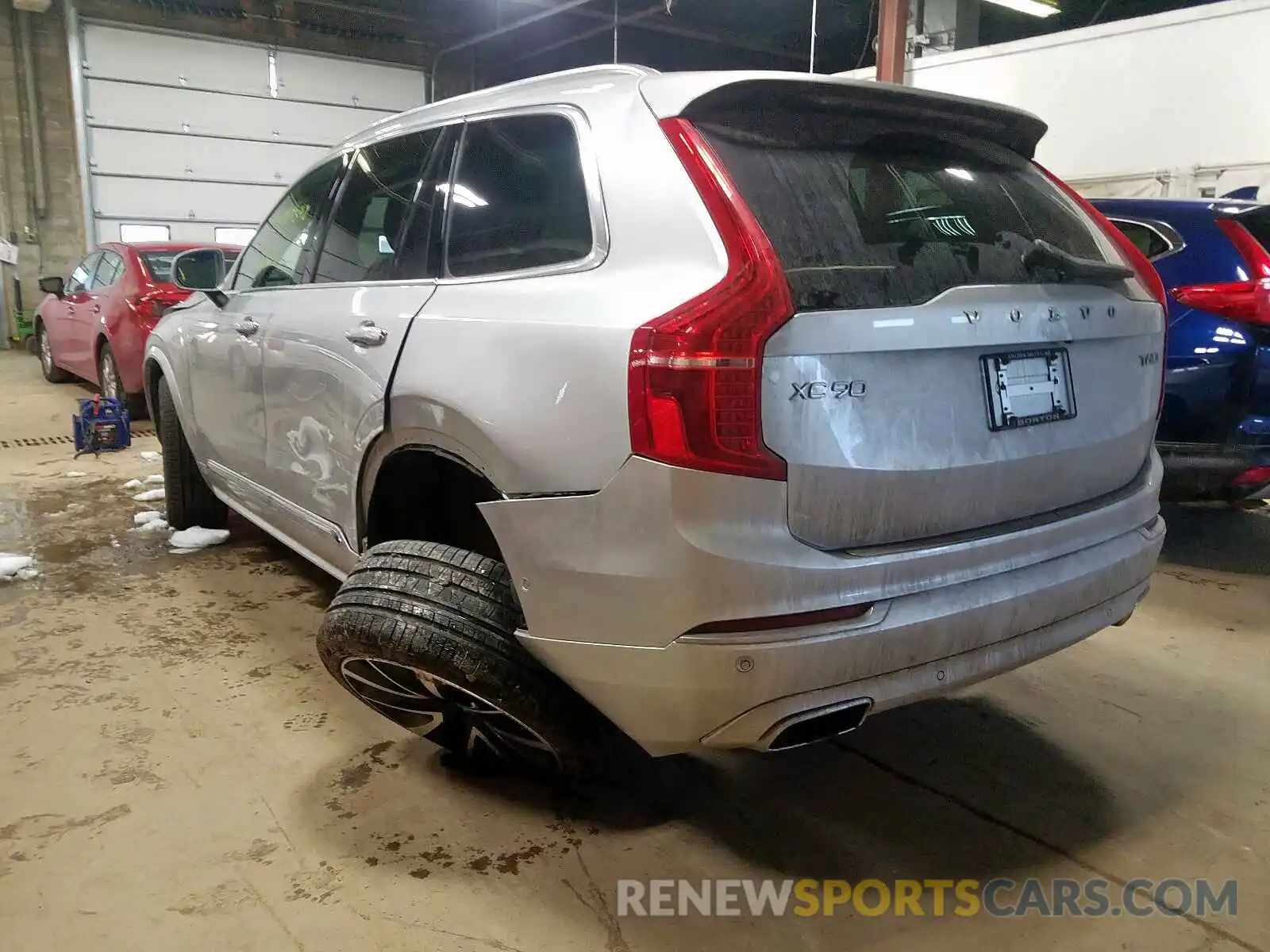 3 Photograph of a damaged car YV4A22PL0K1484207 VOLVO XC90 T6 IN 2019