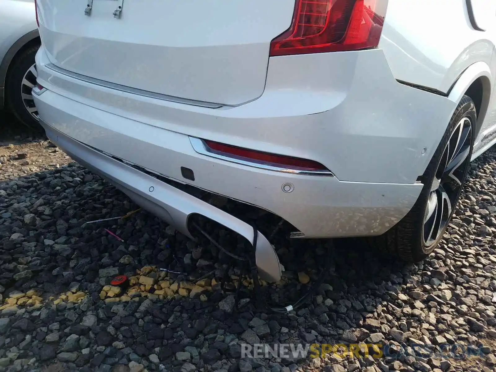 9 Photograph of a damaged car YV4A22PL1K1452558 VOLVO XC90 T6 IN 2019