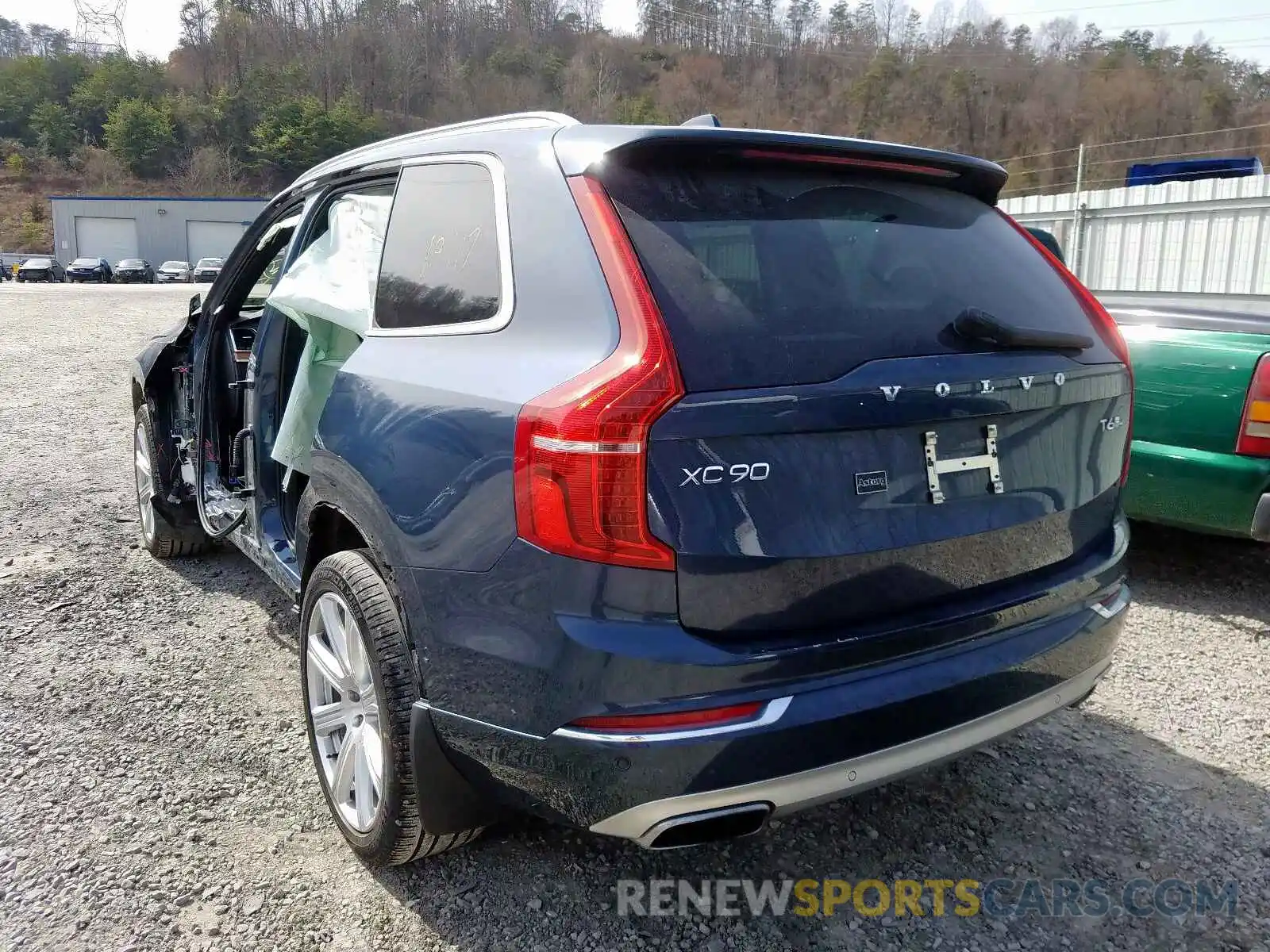 3 Photograph of a damaged car YV4A22PL4K1447385 VOLVO XC90 T6 IN 2019