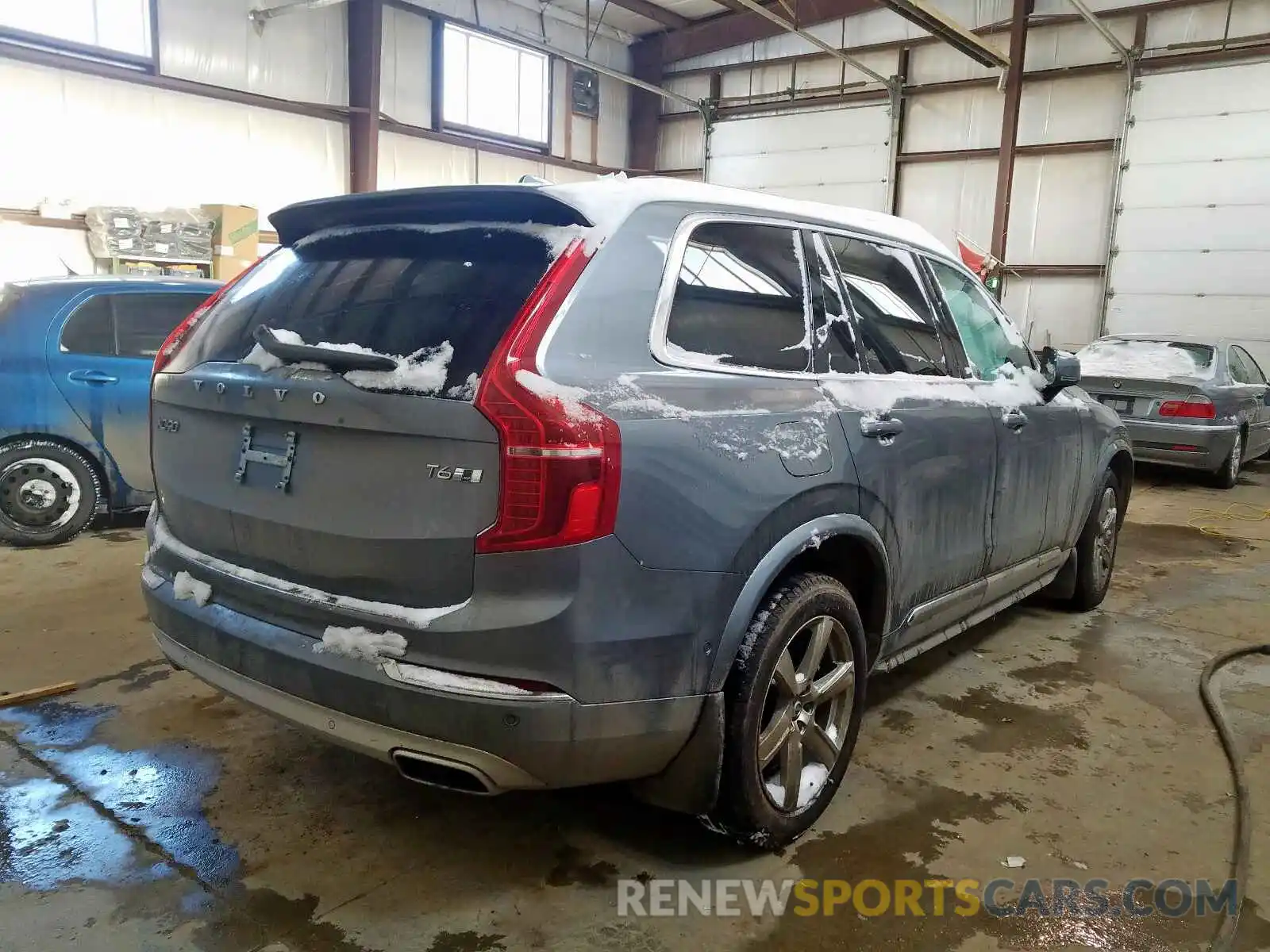 4 Фотография поврежденного автомобиля YV4A22PL4K1458869 VOLVO XC90 T6 IN 2019