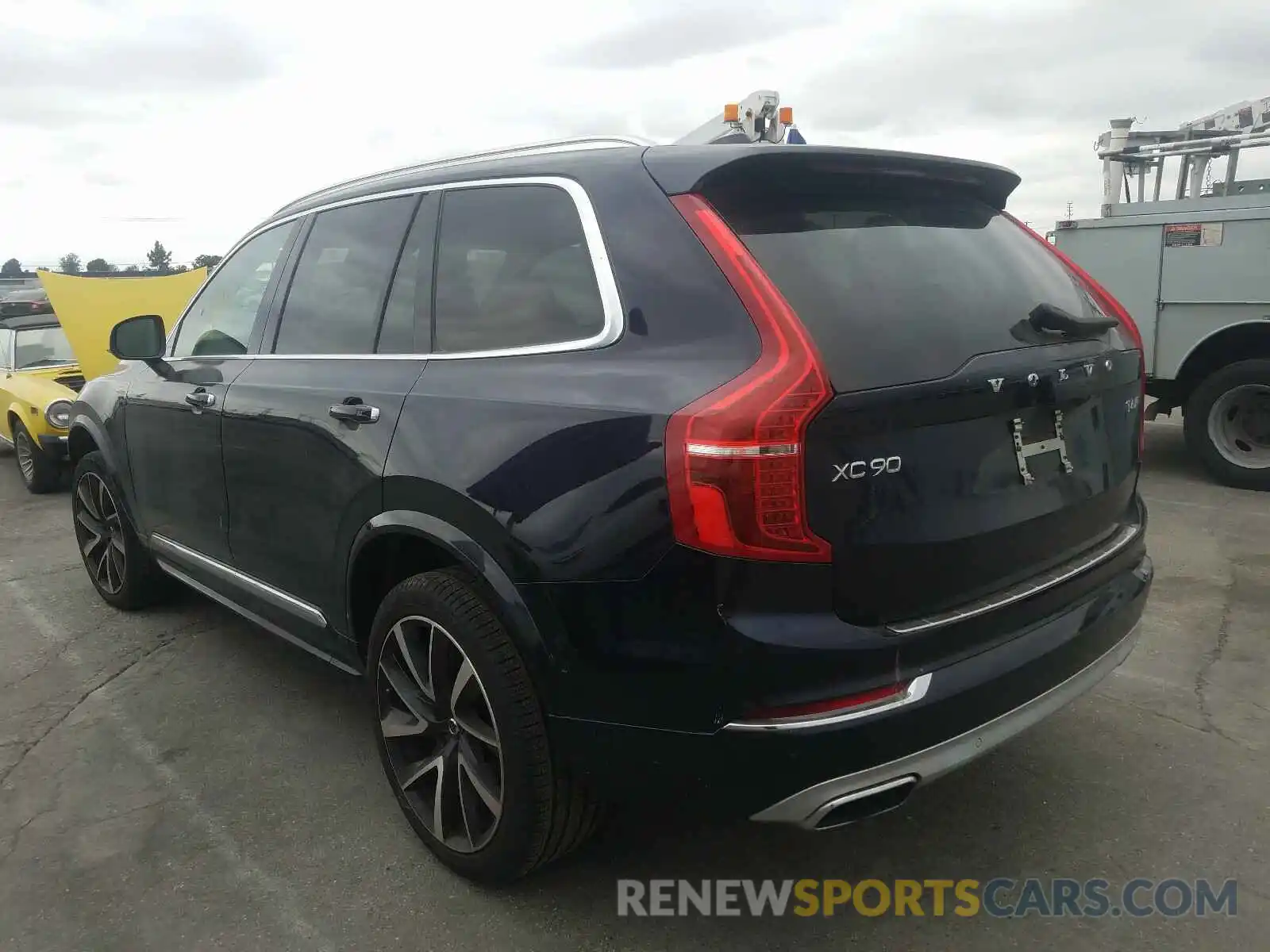 3 Фотография поврежденного автомобиля YV4A22PLXK1474753 VOLVO XC90 T6 IN 2019