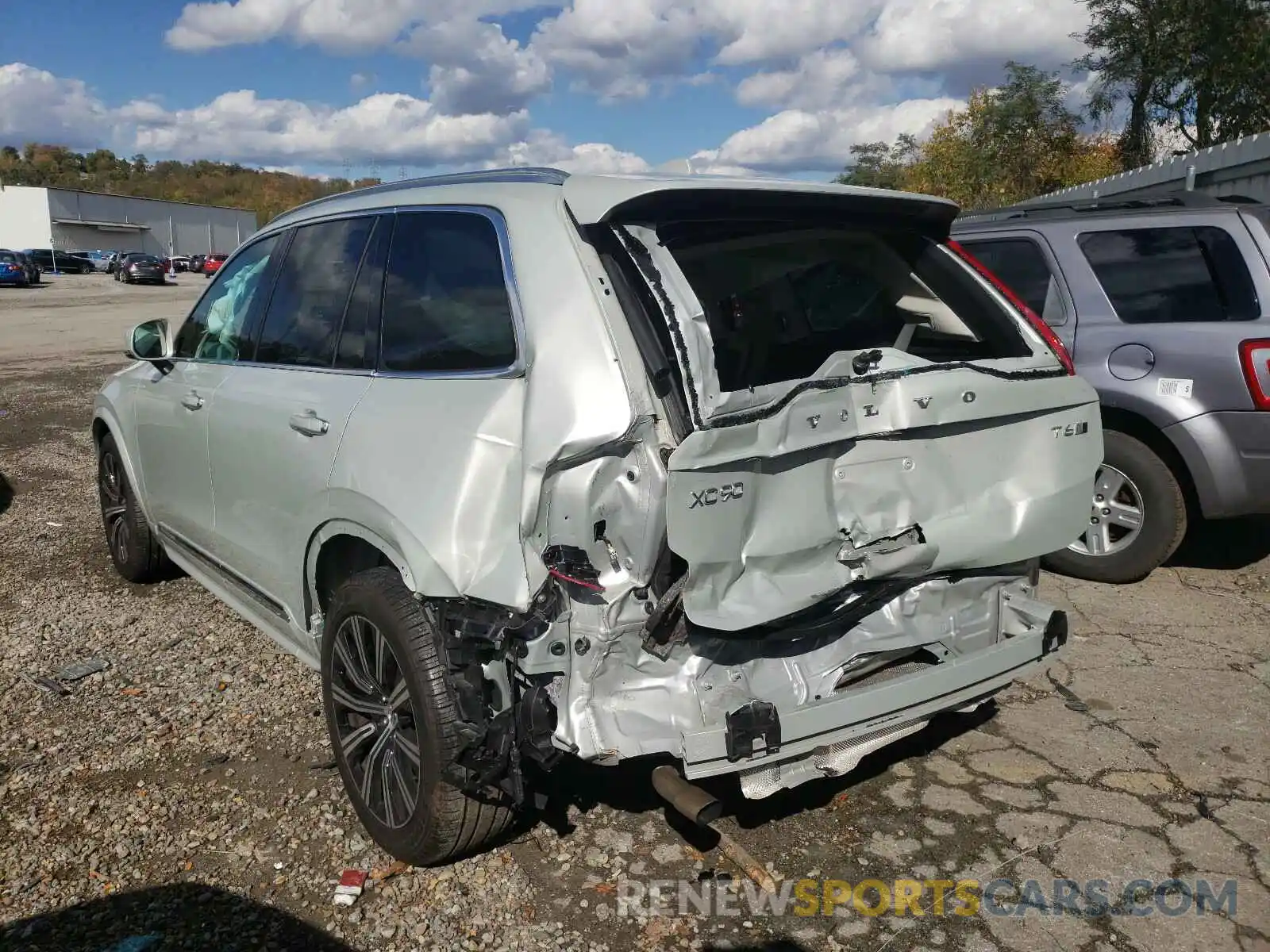 3 Photograph of a damaged car YV4A22PL2L1608379 VOLVO XC90 T6 IN 2020