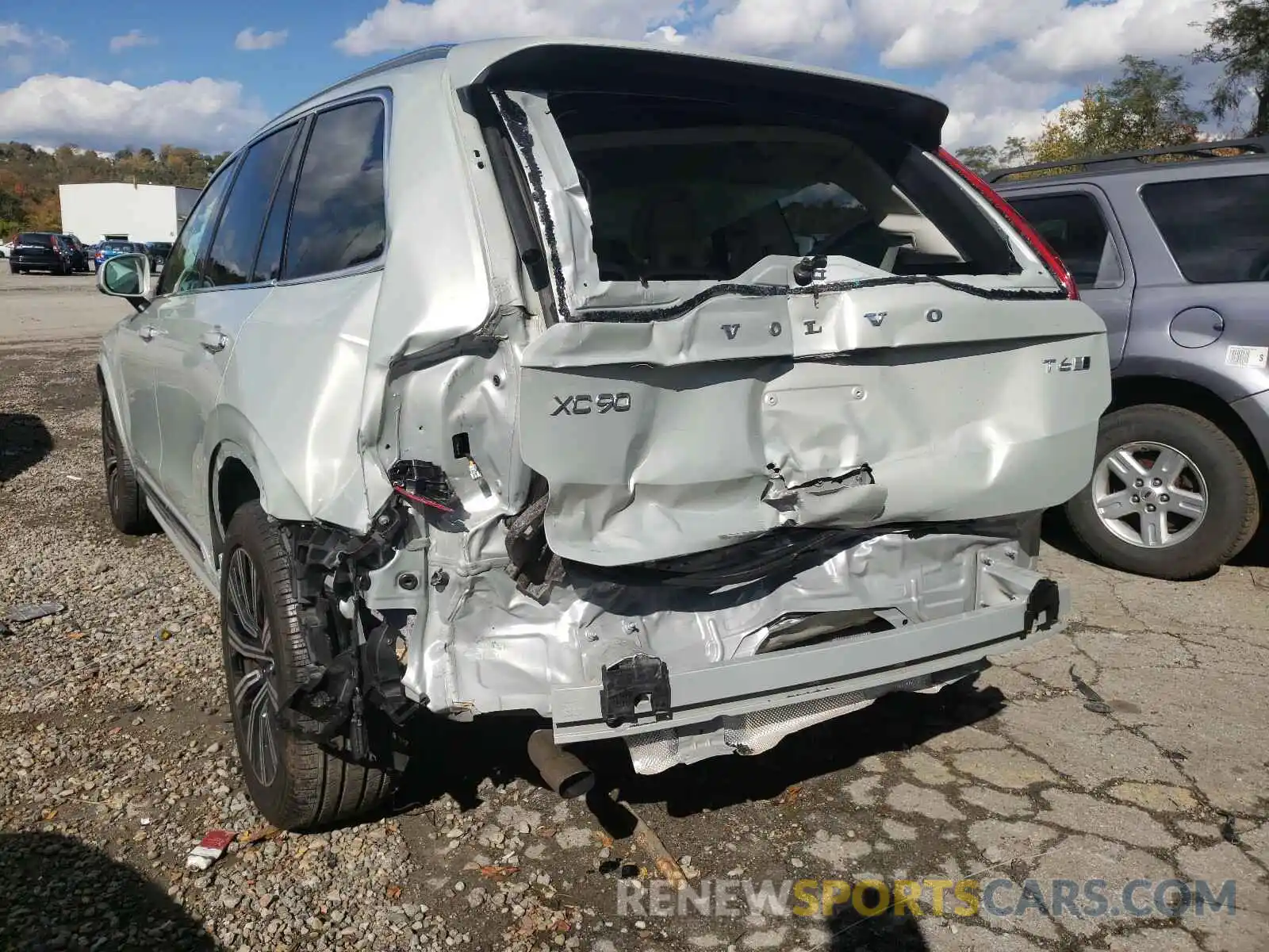 9 Photograph of a damaged car YV4A22PL2L1608379 VOLVO XC90 T6 IN 2020
