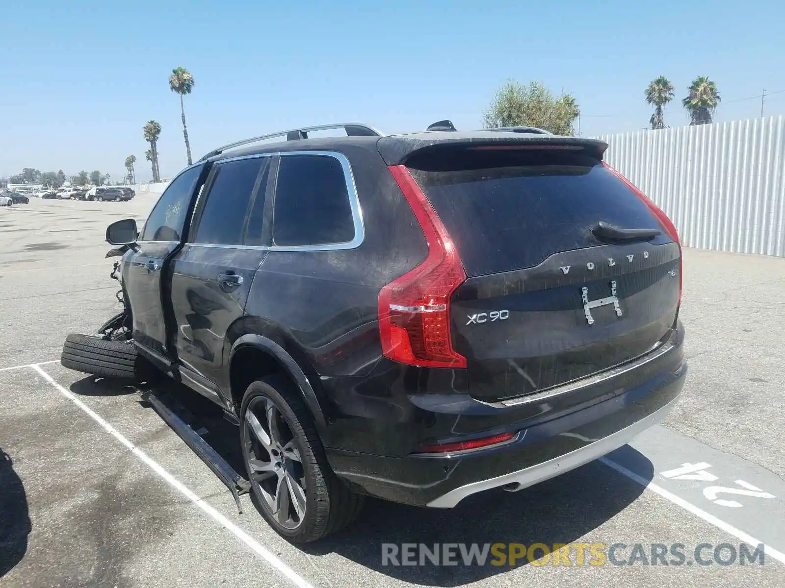 3 Photograph of a damaged car YV4A22PK2K1458232 VOLVO XC90 T6 MO 2019