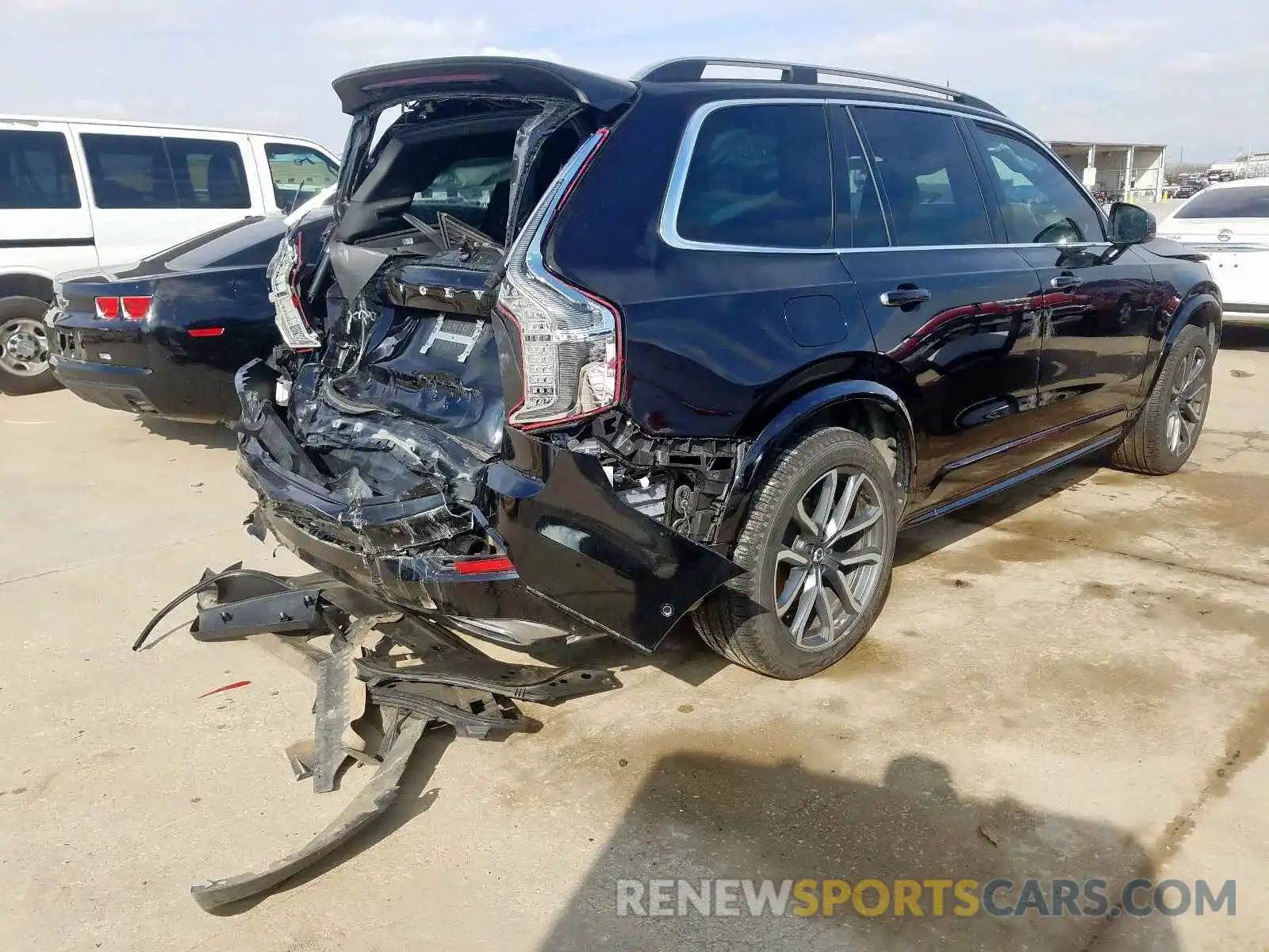 4 Photograph of a damaged car YV4A22PK6K1429770 VOLVO XC90 T6 MO 2019