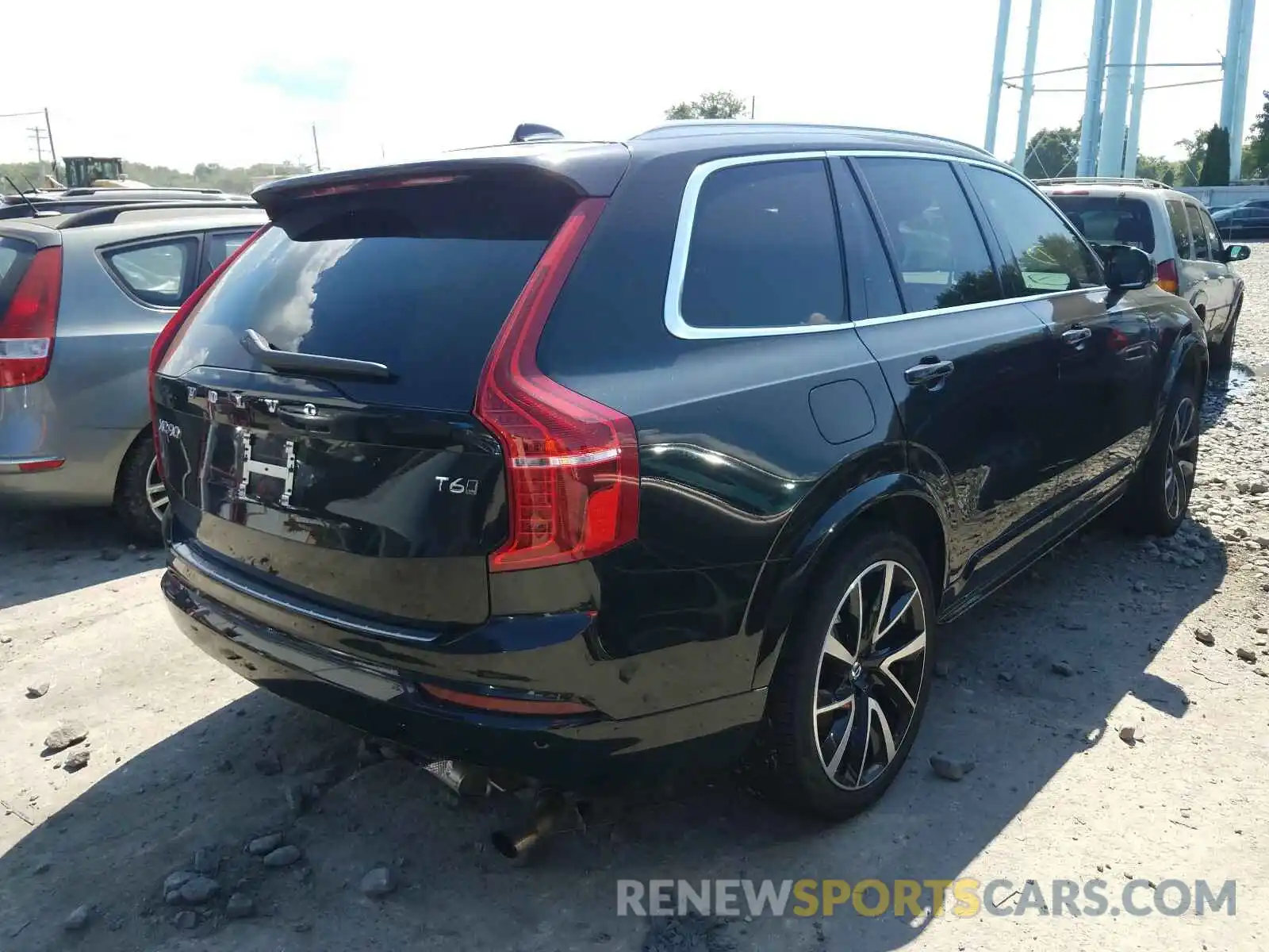 4 Photograph of a damaged car YV4A221K0L1533732 VOLVO XC90 T6 MO 2020