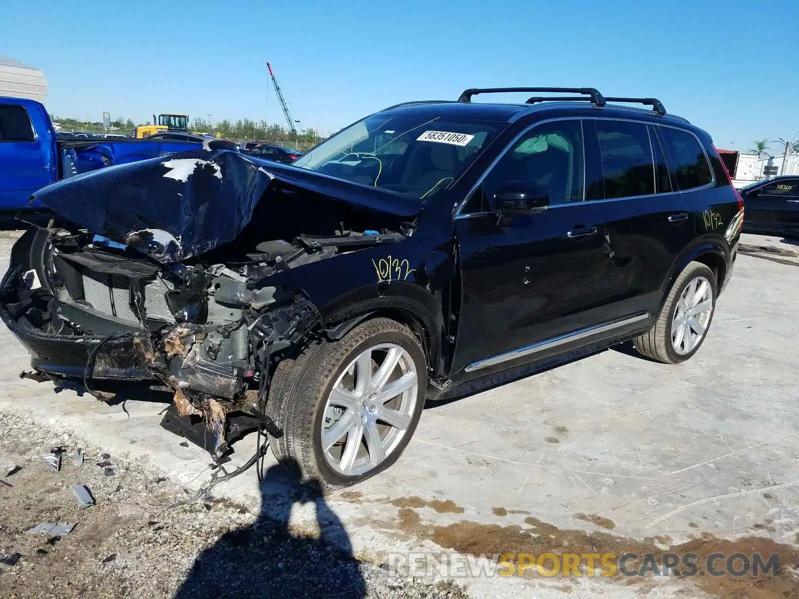 2 Фотография поврежденного автомобиля YV4BR0CL3K1435058 VOLVO XC90 T8 IN 2019