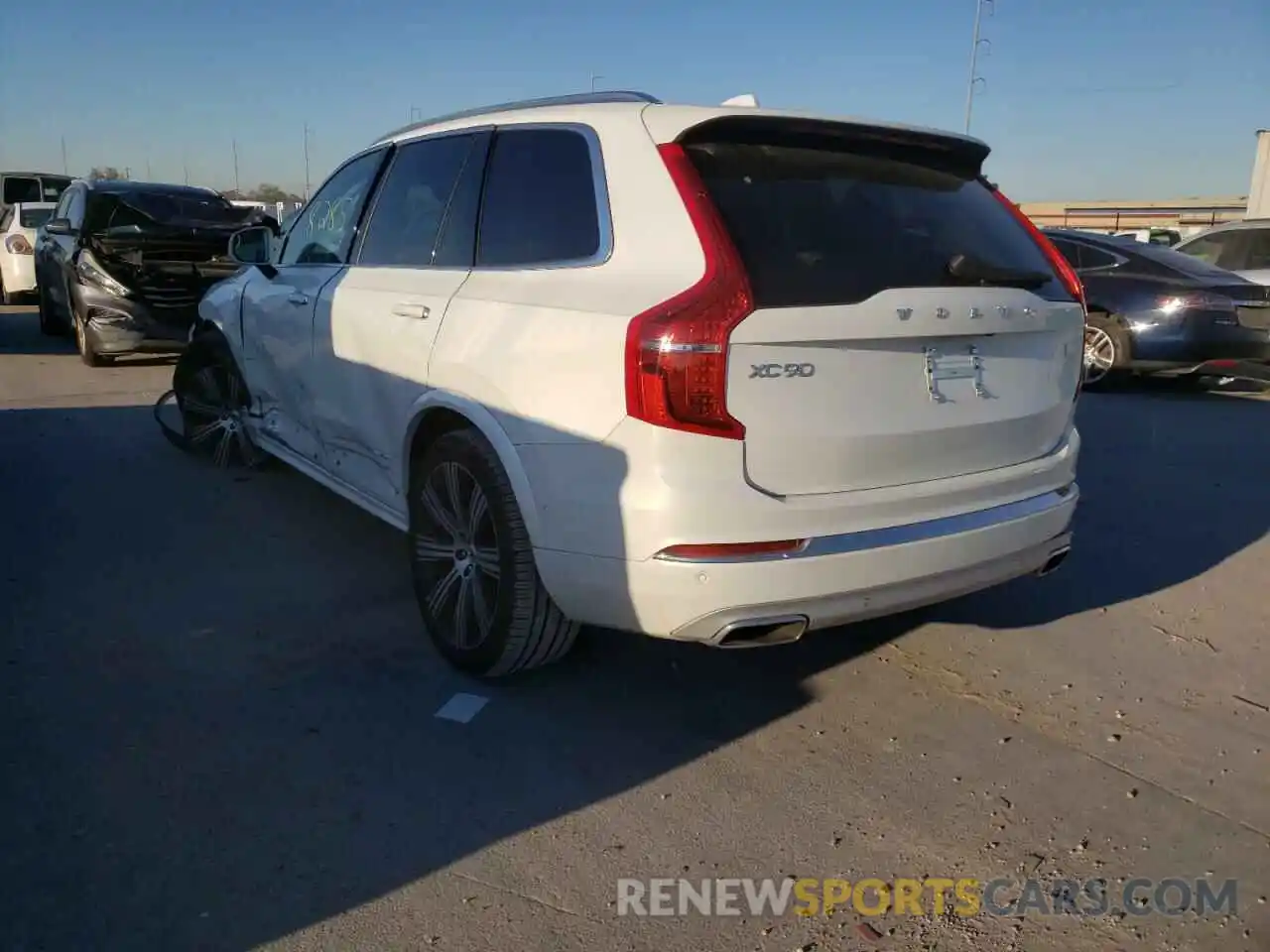 3 Photograph of a damaged car YV4BR00L7M1692859 VOLVO XC90 T8 RE 2021