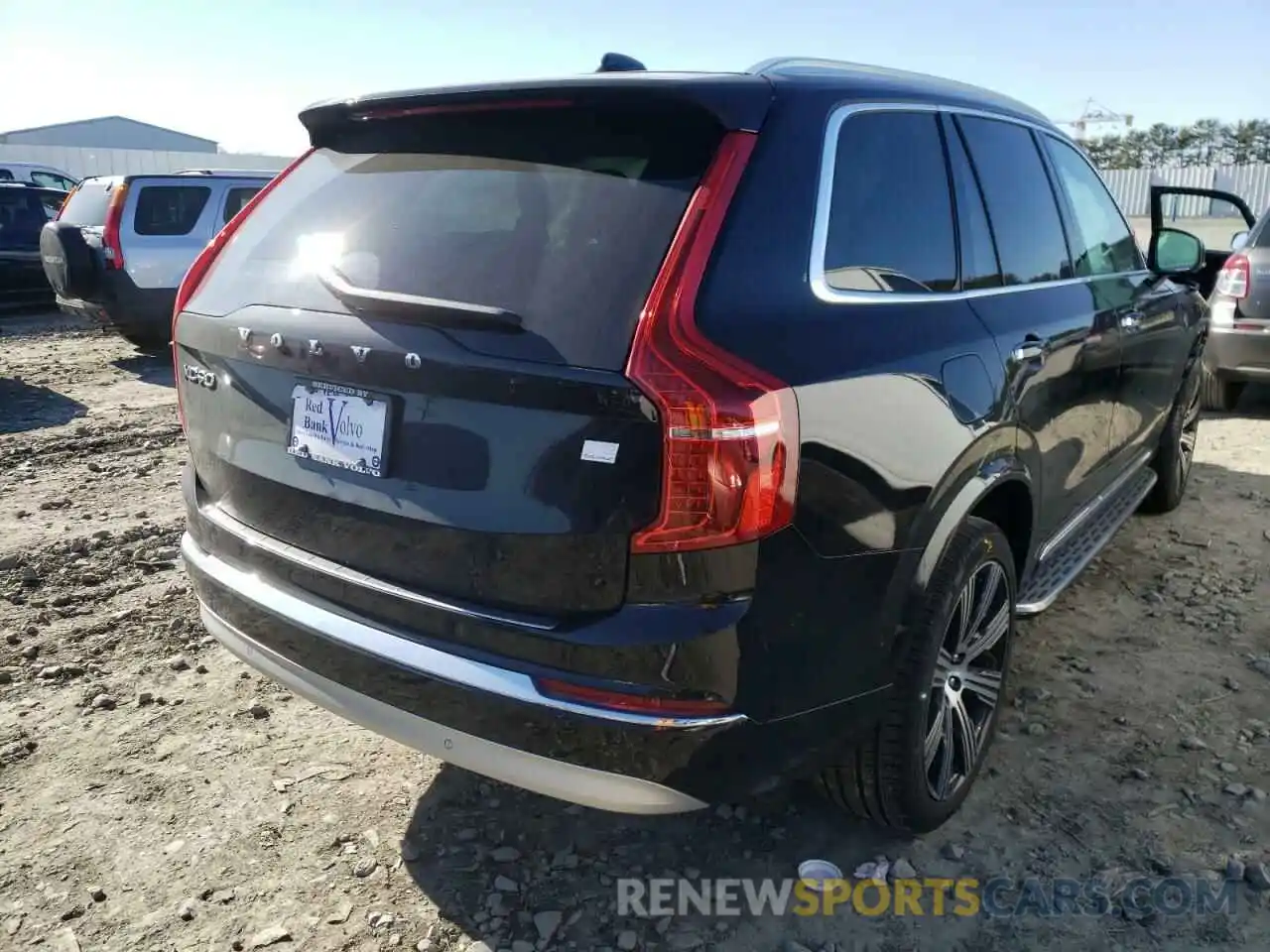 4 Photograph of a damaged car YV4BR00L9N1803588 VOLVO XC90 T8 RE 2022