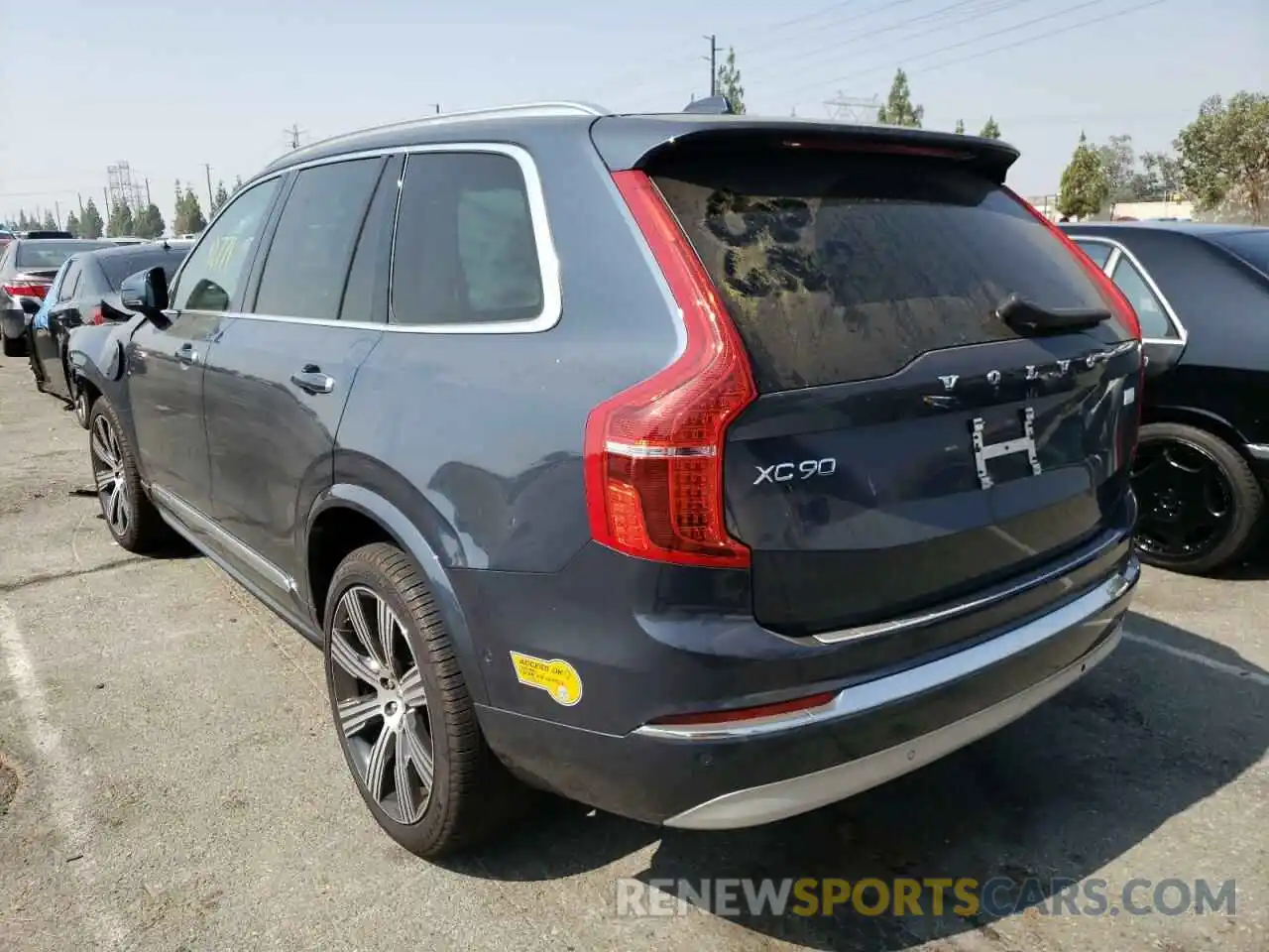 3 Photograph of a damaged car YV4BR0CL1N1803595 VOLVO XC90 T8 RE 2022